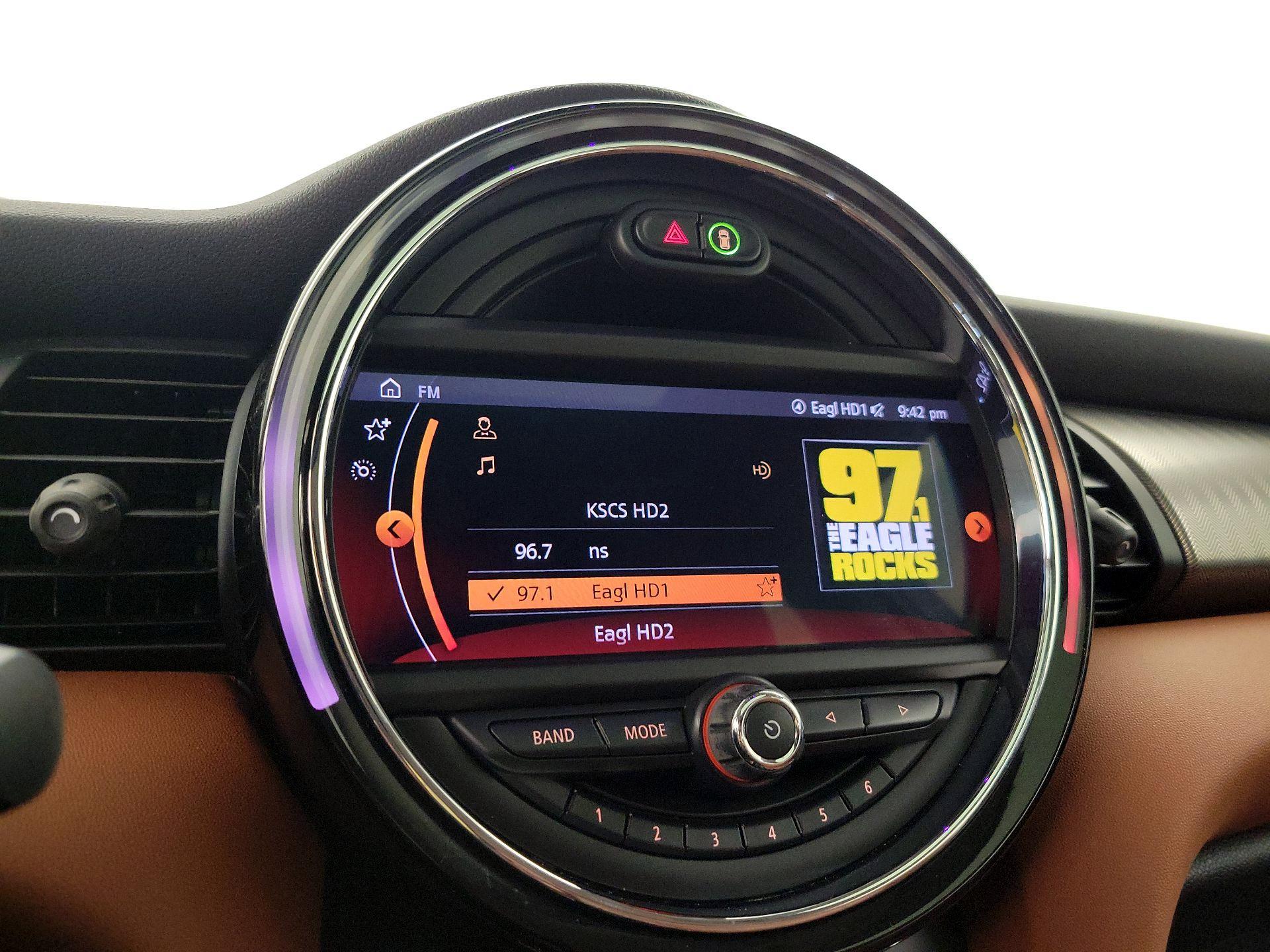 Thumbnail: 2021 MINI Cooper Hardtop - 16