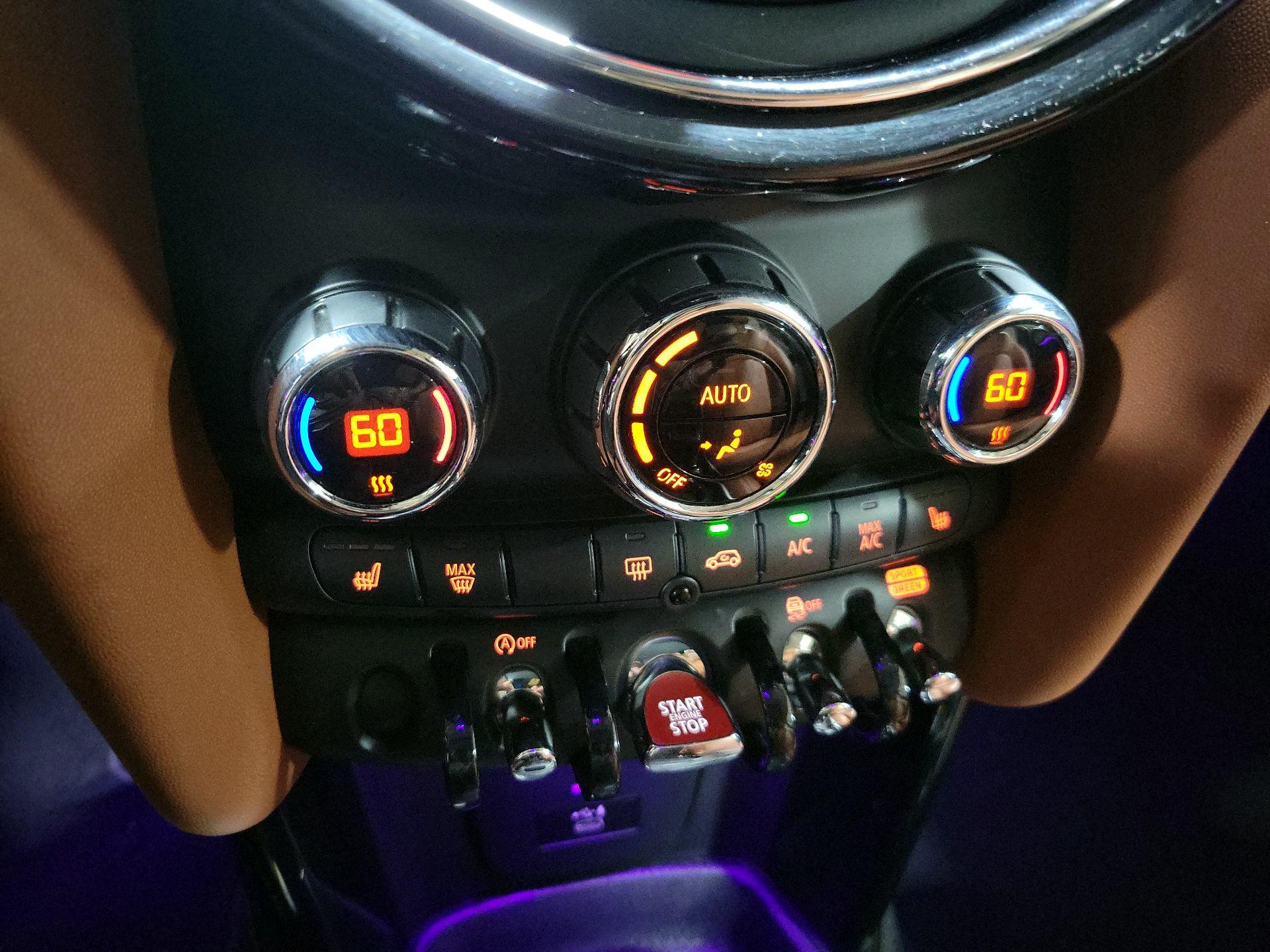 Thumbnail: 2021 MINI Cooper Hardtop - 17