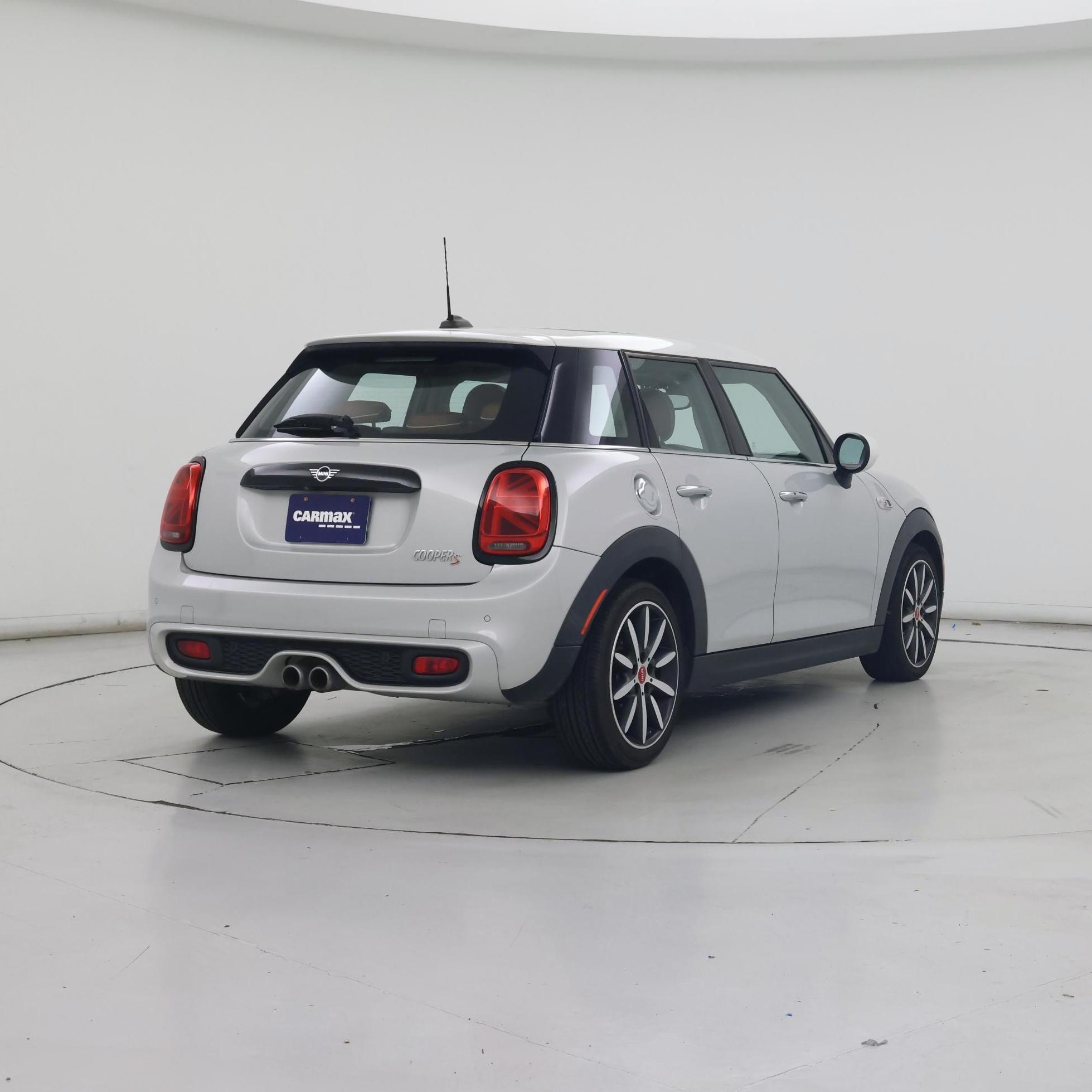 Thumbnail: 2021 MINI Cooper Hardtop - 8