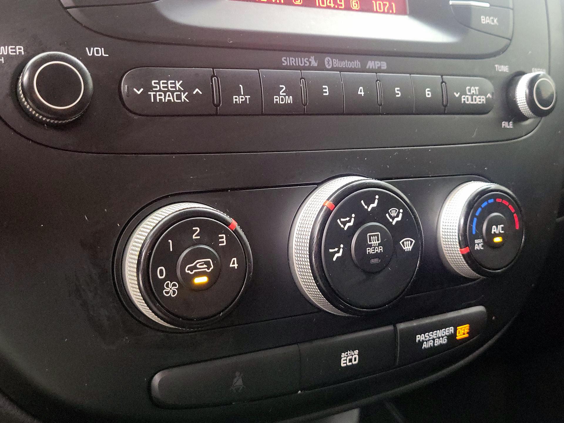 Thumbnail: 2014 Kia Soul - 15