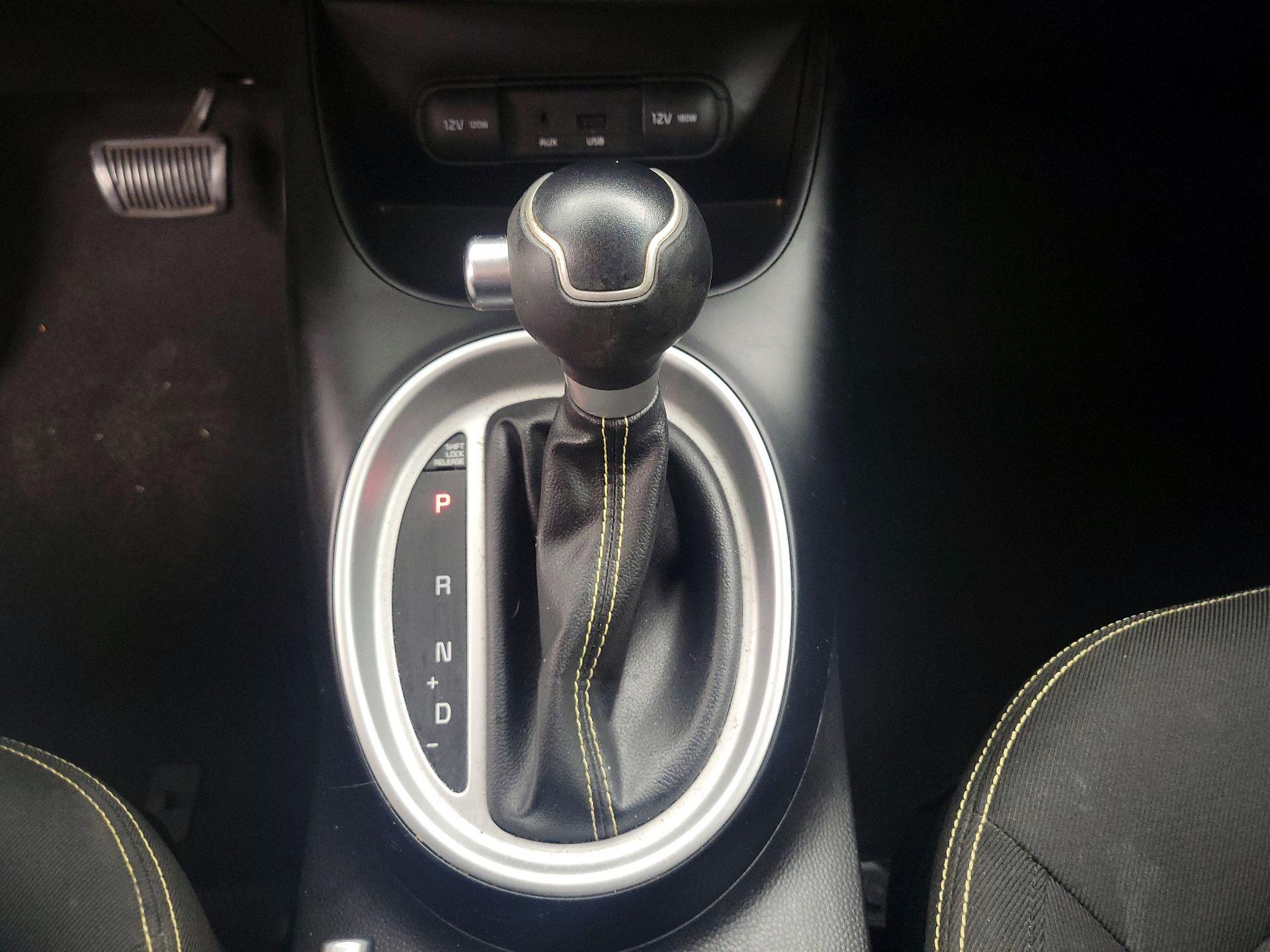 Thumbnail: 2014 Kia Soul - 16