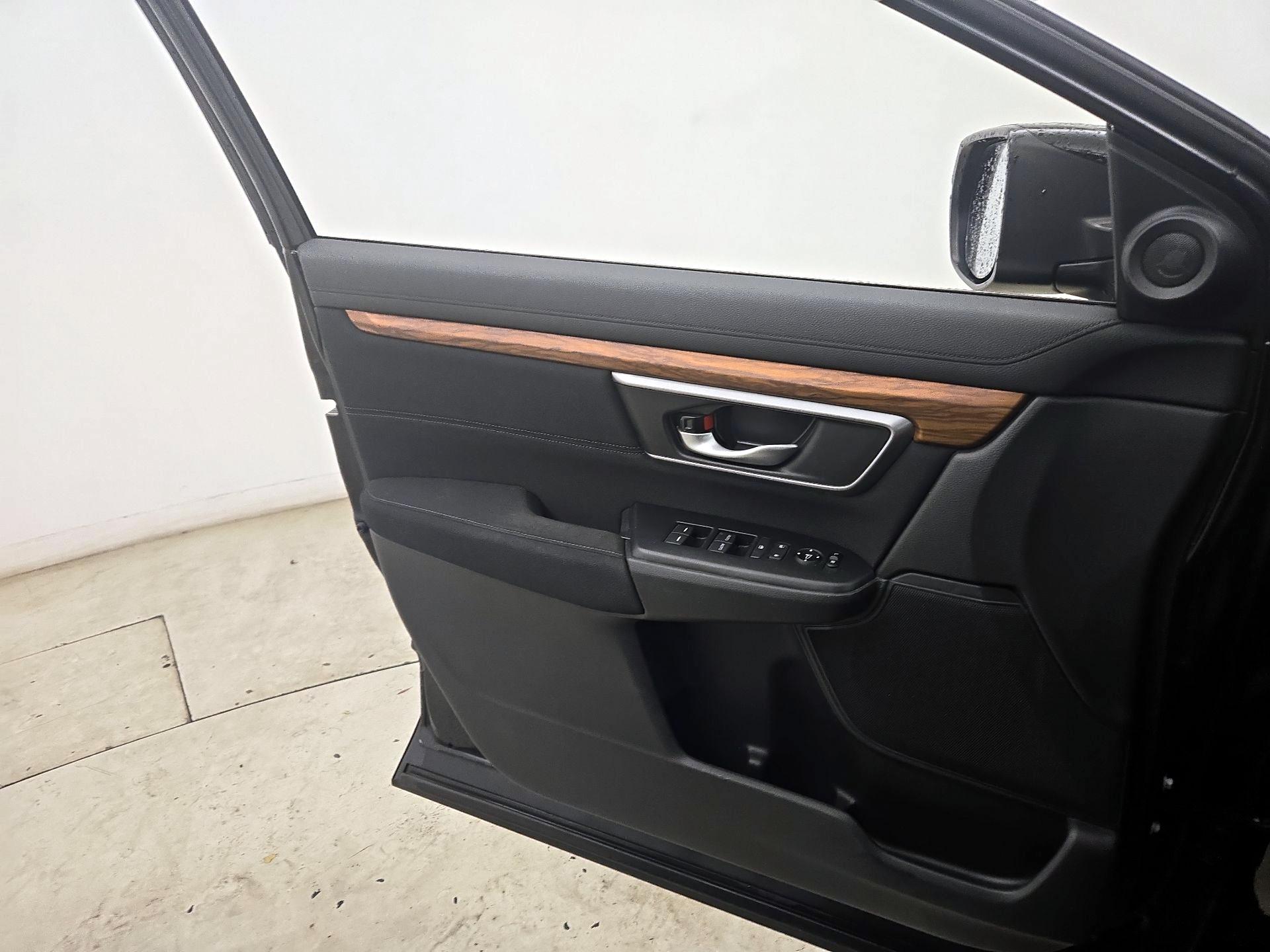 Thumbnail: 2018 Honda CR-V - 12
