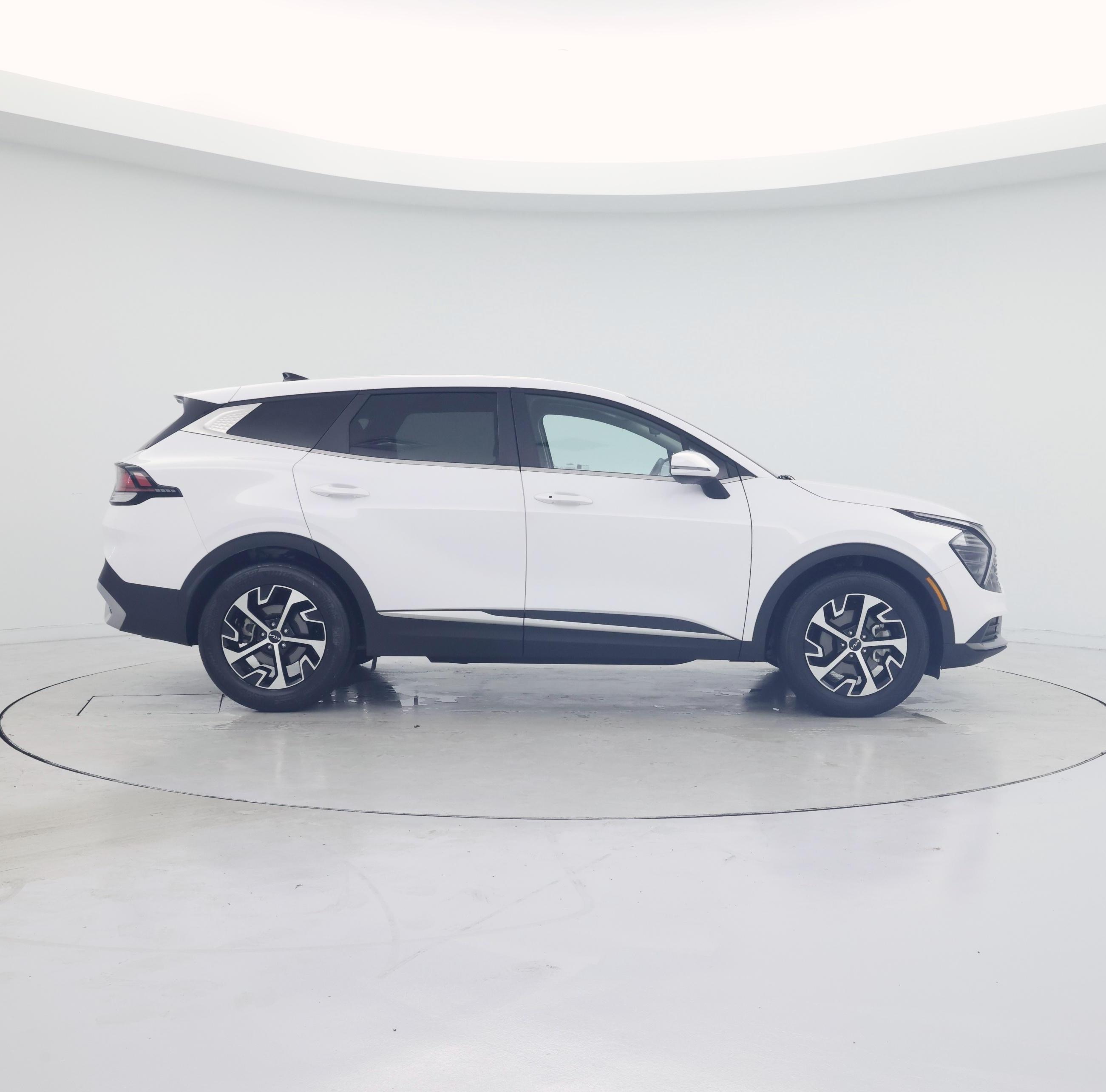 Thumbnail: 2024 Kia Sportage - 7