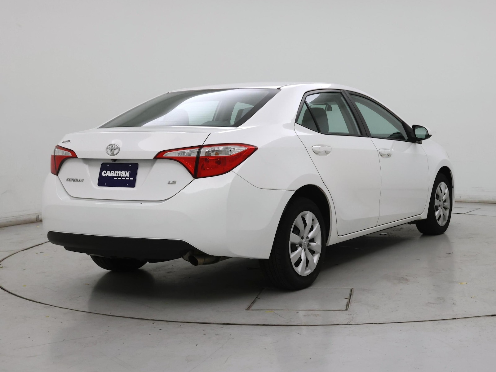 2014 Toyota Corolla LE - Photo 9