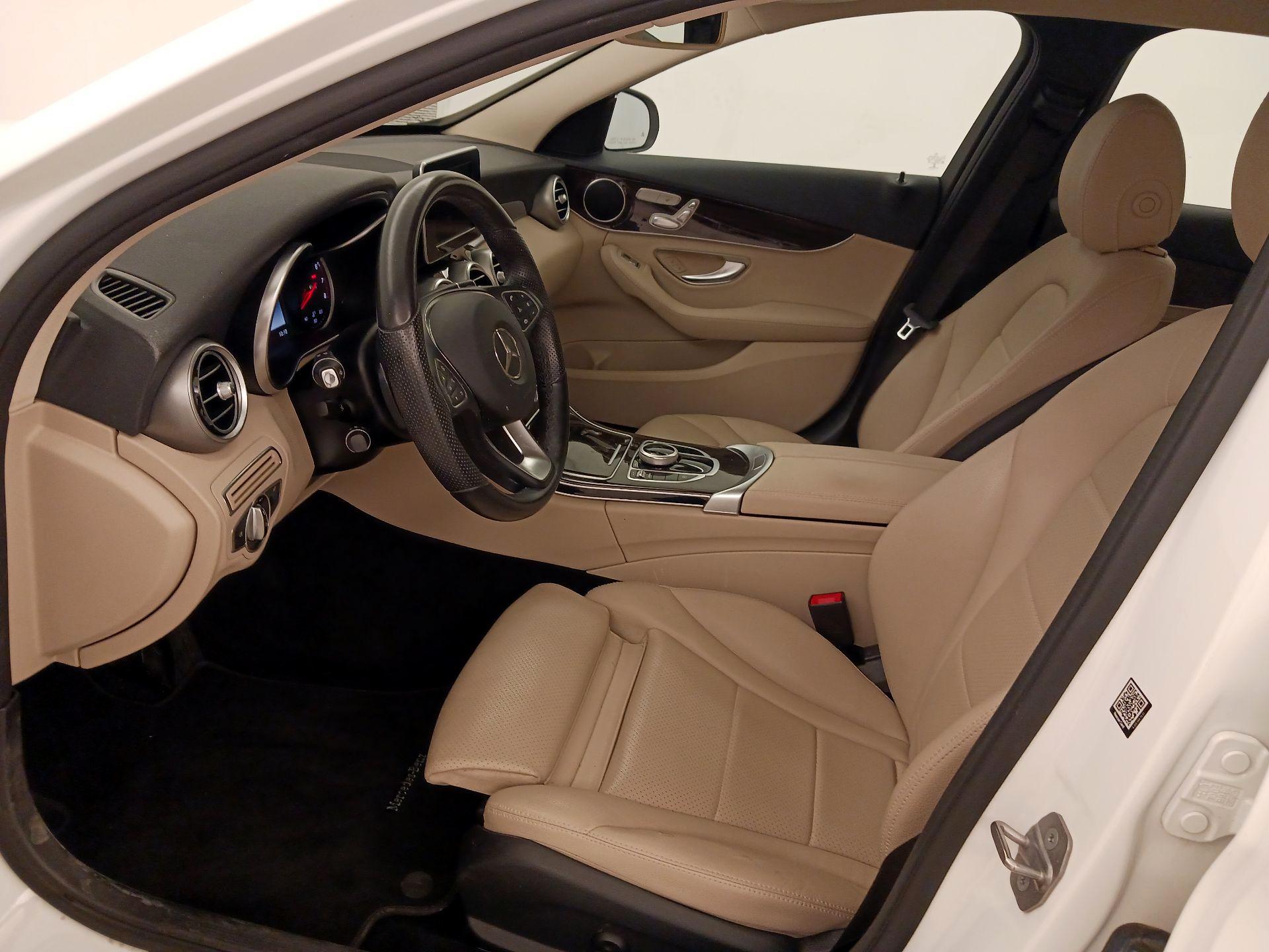 Thumbnail: 2017 Mercedes-Benz C-Class - 11