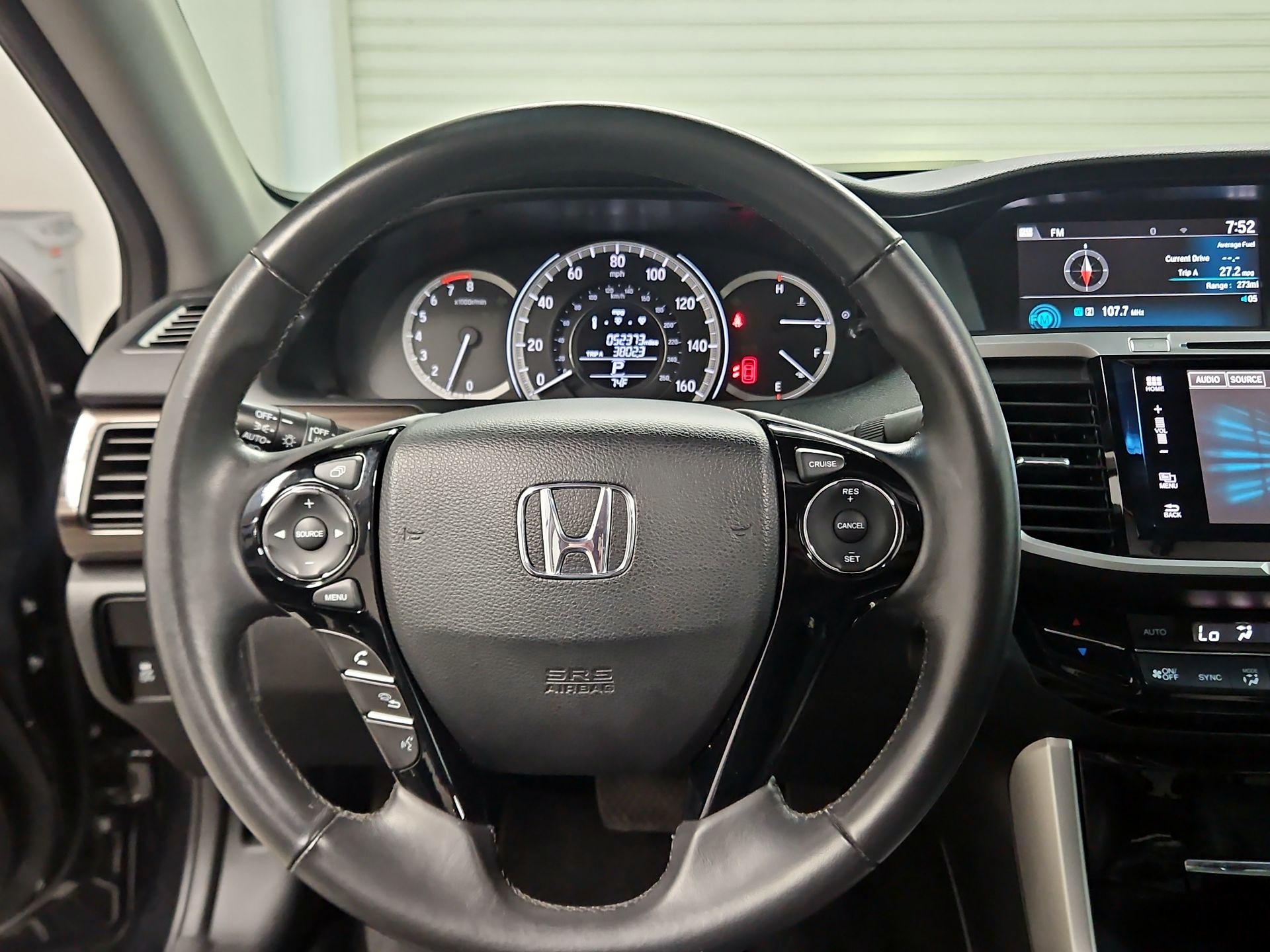 Thumbnail: 2017 Honda Accord - 10
