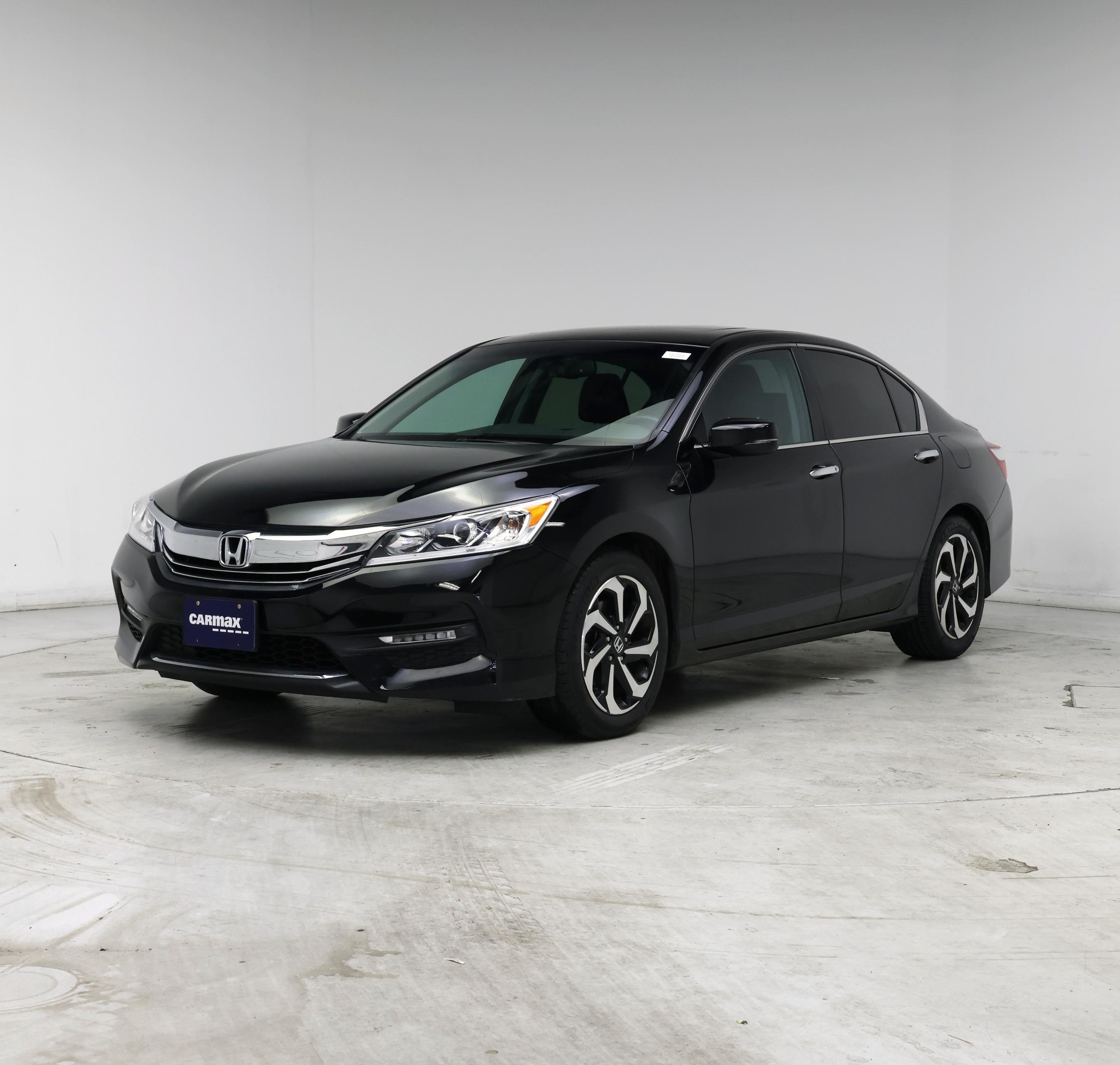 Thumbnail: 2017 Honda Accord - 4