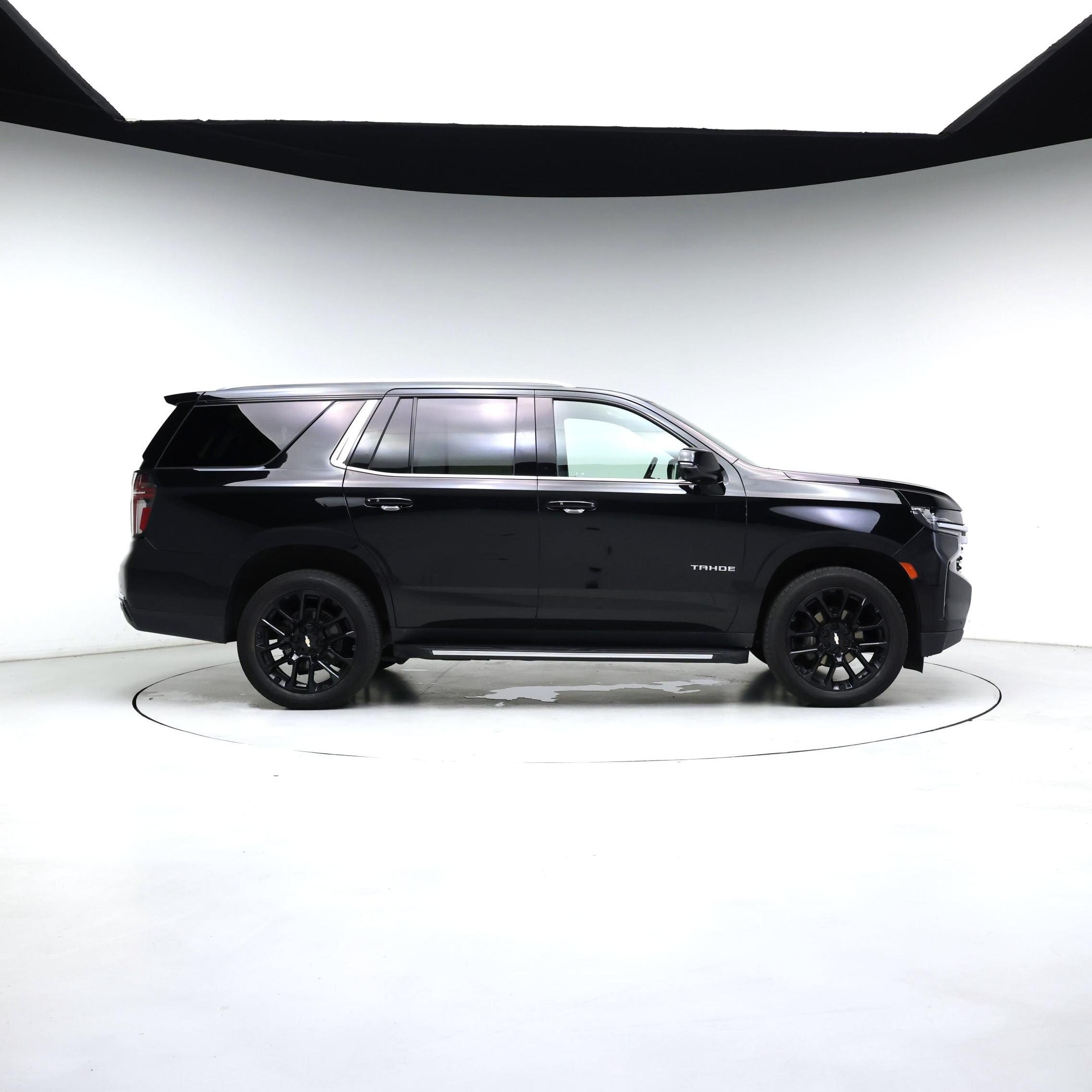 Thumbnail: 2022 Chevrolet Tahoe - 7