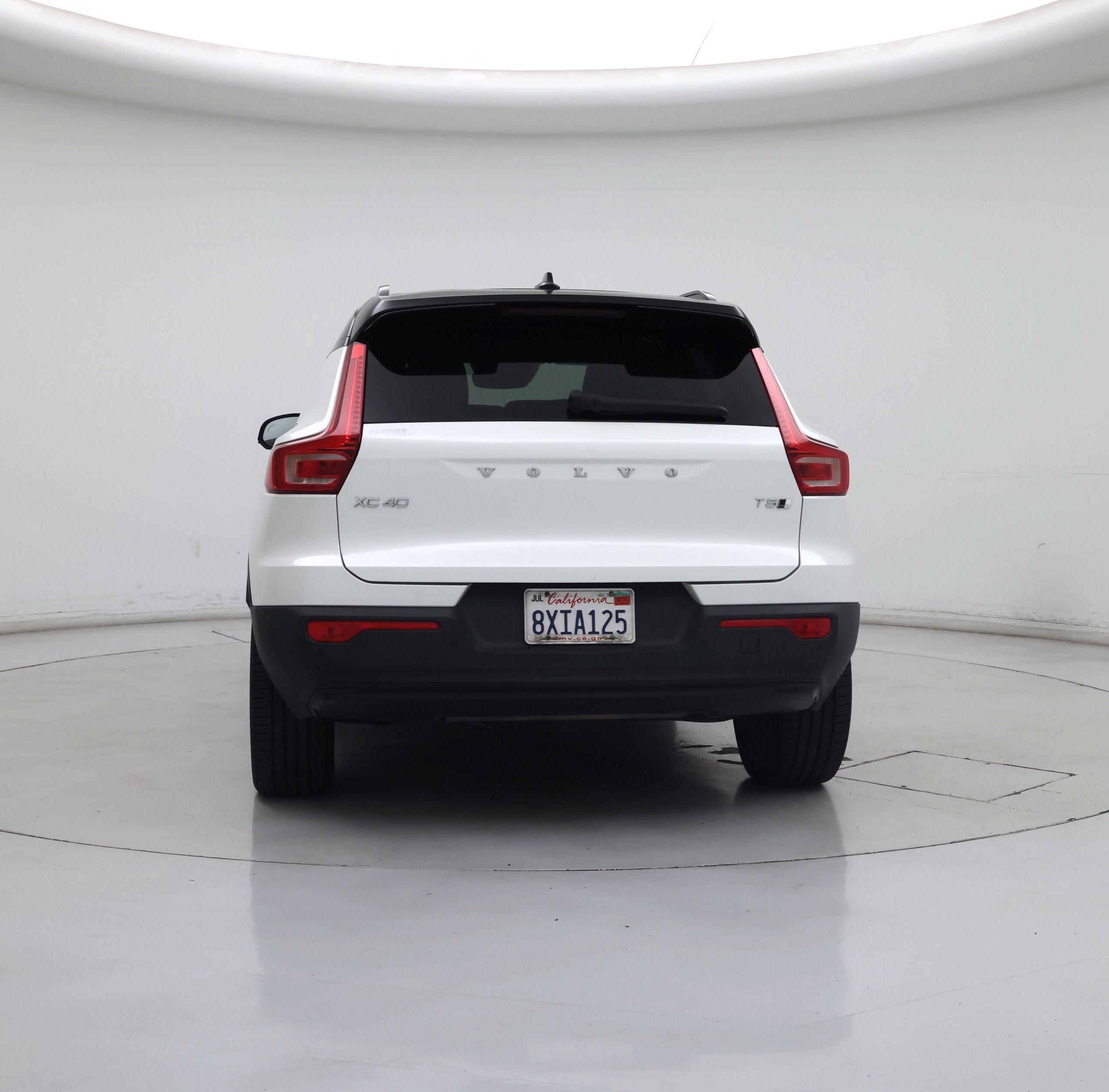 Thumbnail: 2021 Volvo XC40 - 6