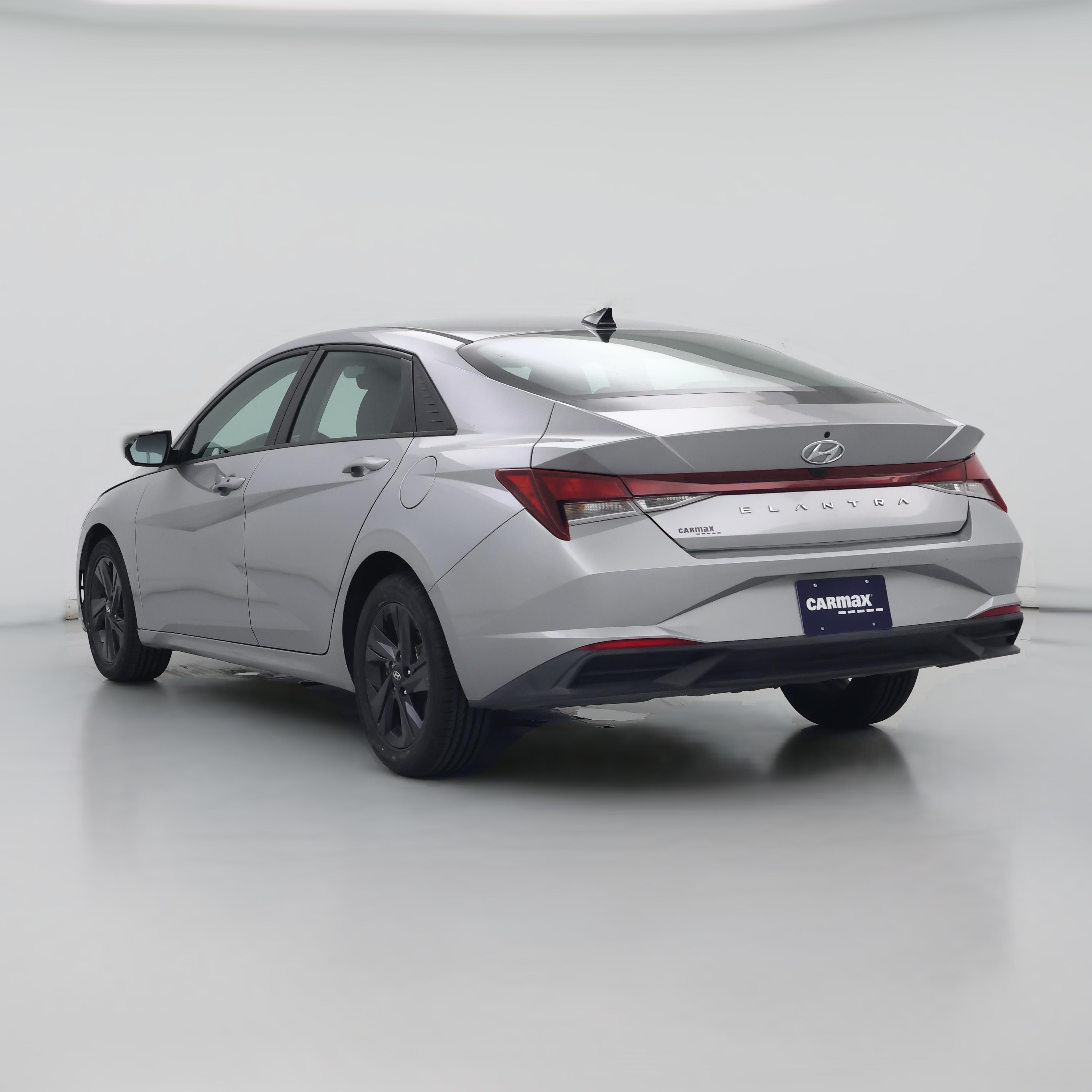 Thumbnail: 2021 Hyundai Elantra - 1