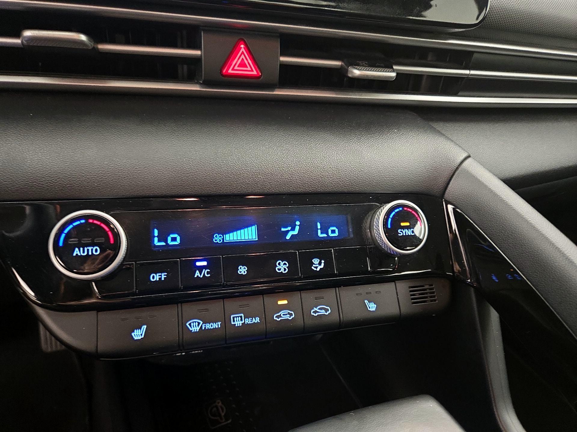 Thumbnail: 2021 Hyundai Elantra - 16