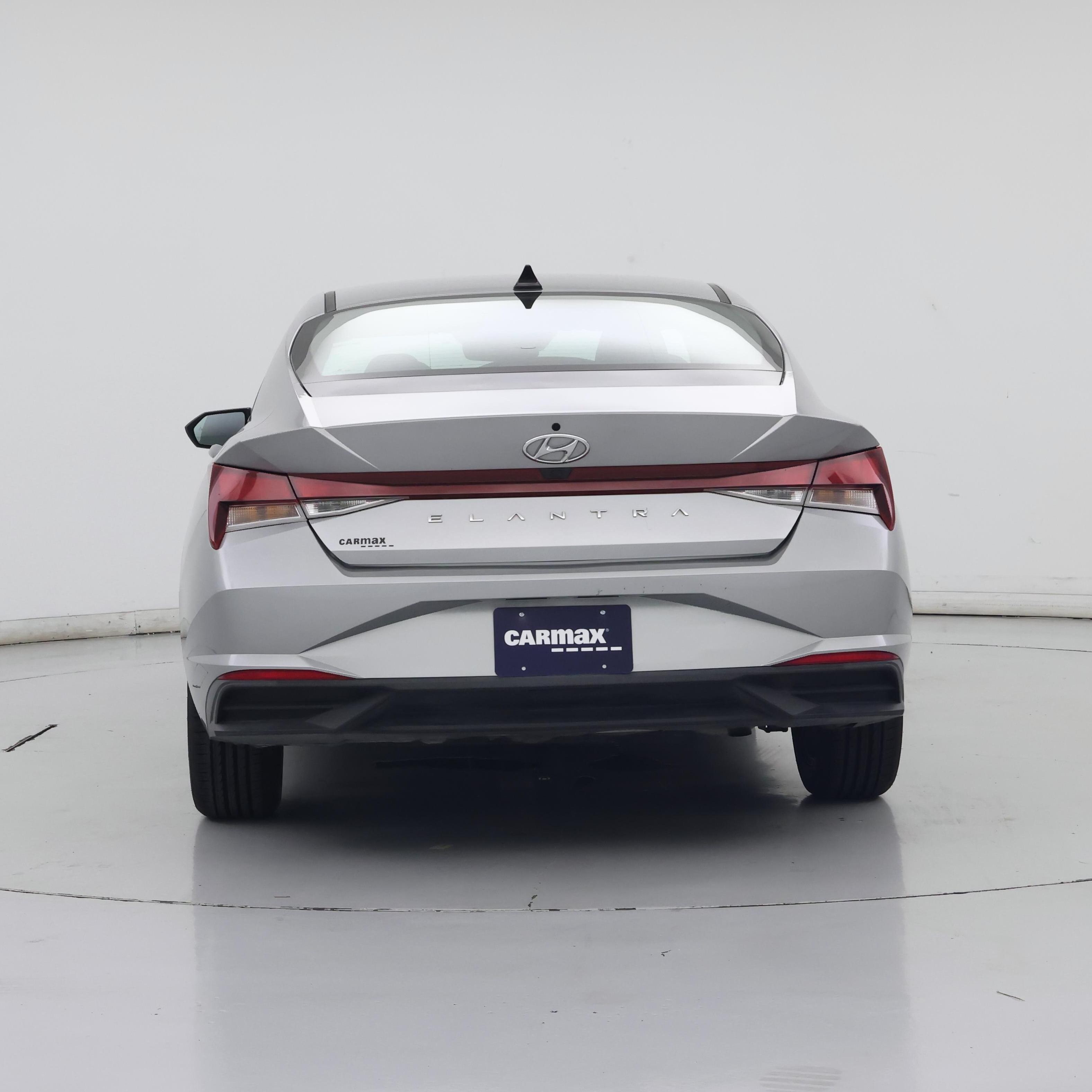 Thumbnail: 2021 Hyundai Elantra - 3