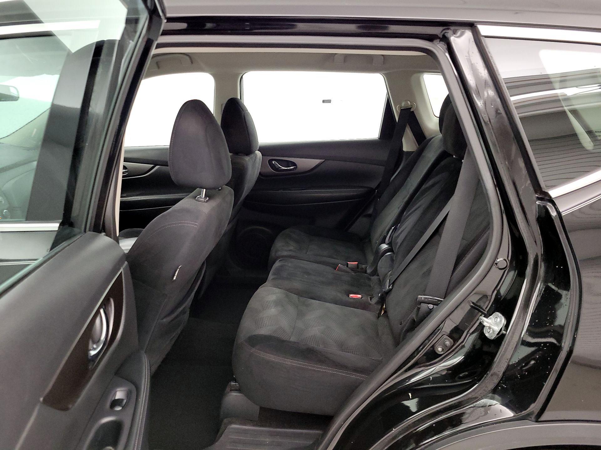 Thumbnail: 2014 Nissan Rogue - 19