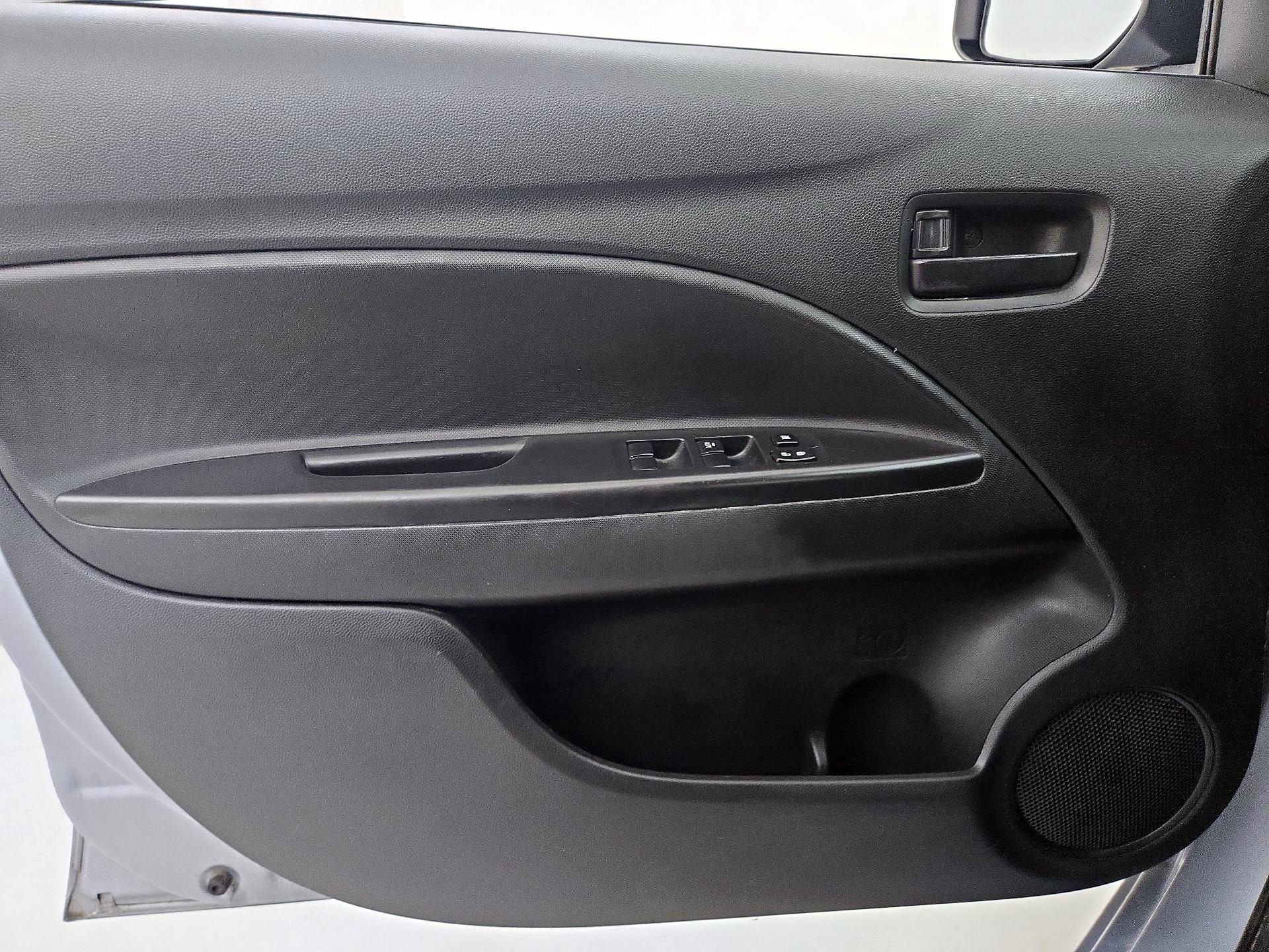 Thumbnail: 2021 Mitsubishi Mirage - 12