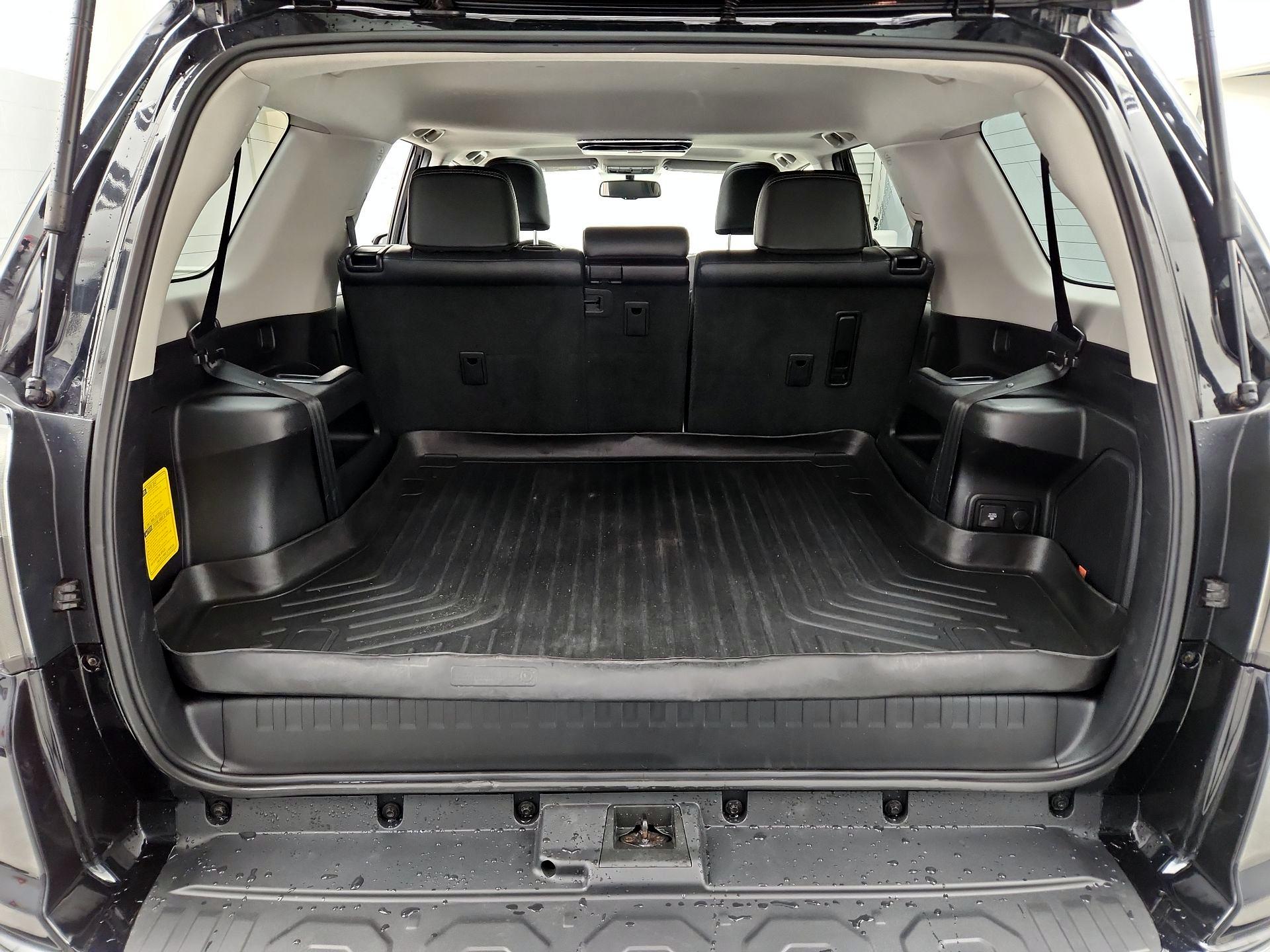 Thumbnail: 2014 Toyota 4Runner - 20