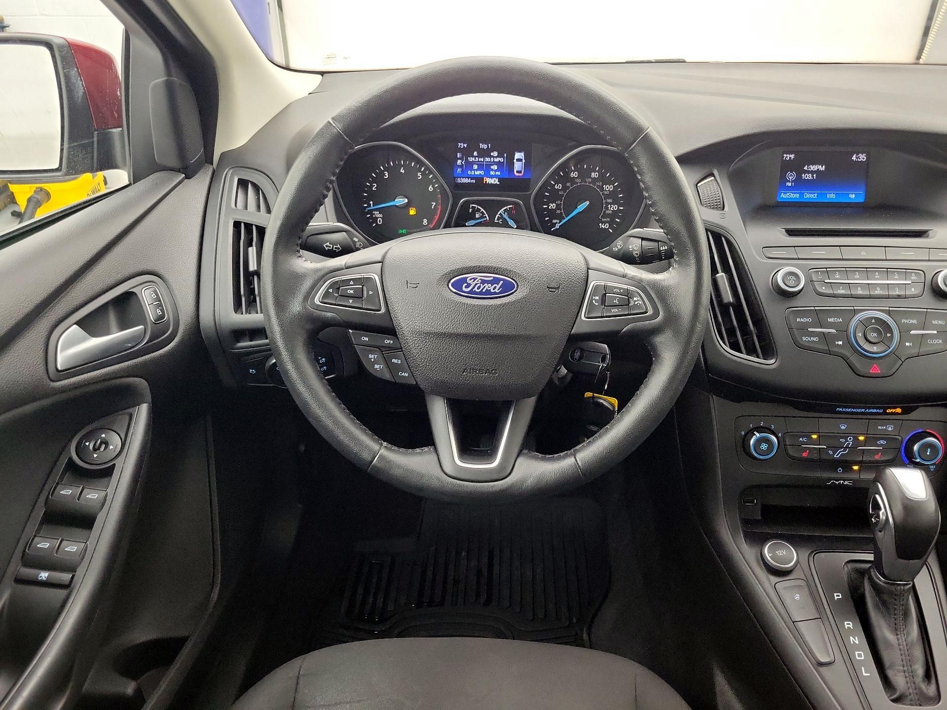 Thumbnail: 2016 Ford Focus - 10