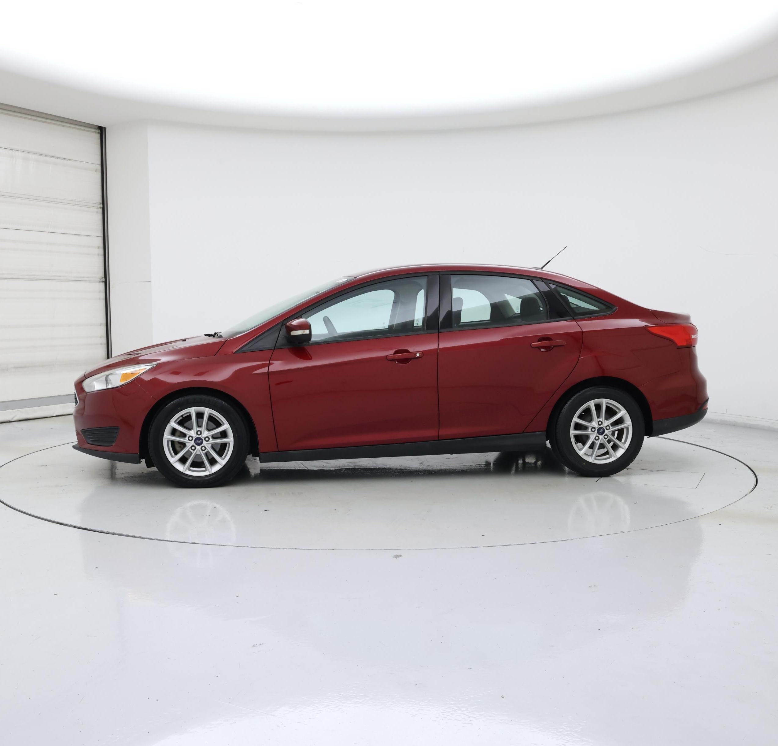 Thumbnail: 2016 Ford Focus - 3