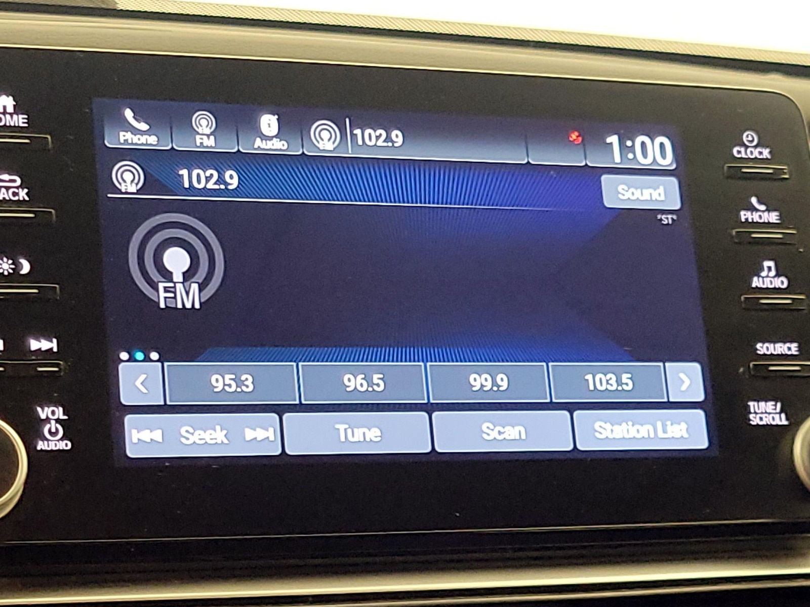 2021 Honda Accord LX - Photo 16