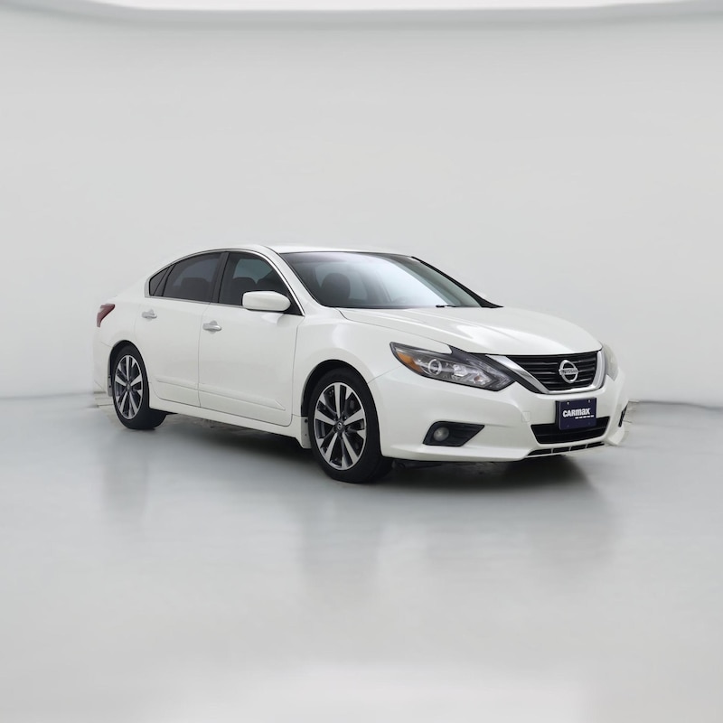 2017 Nissan Altima SR