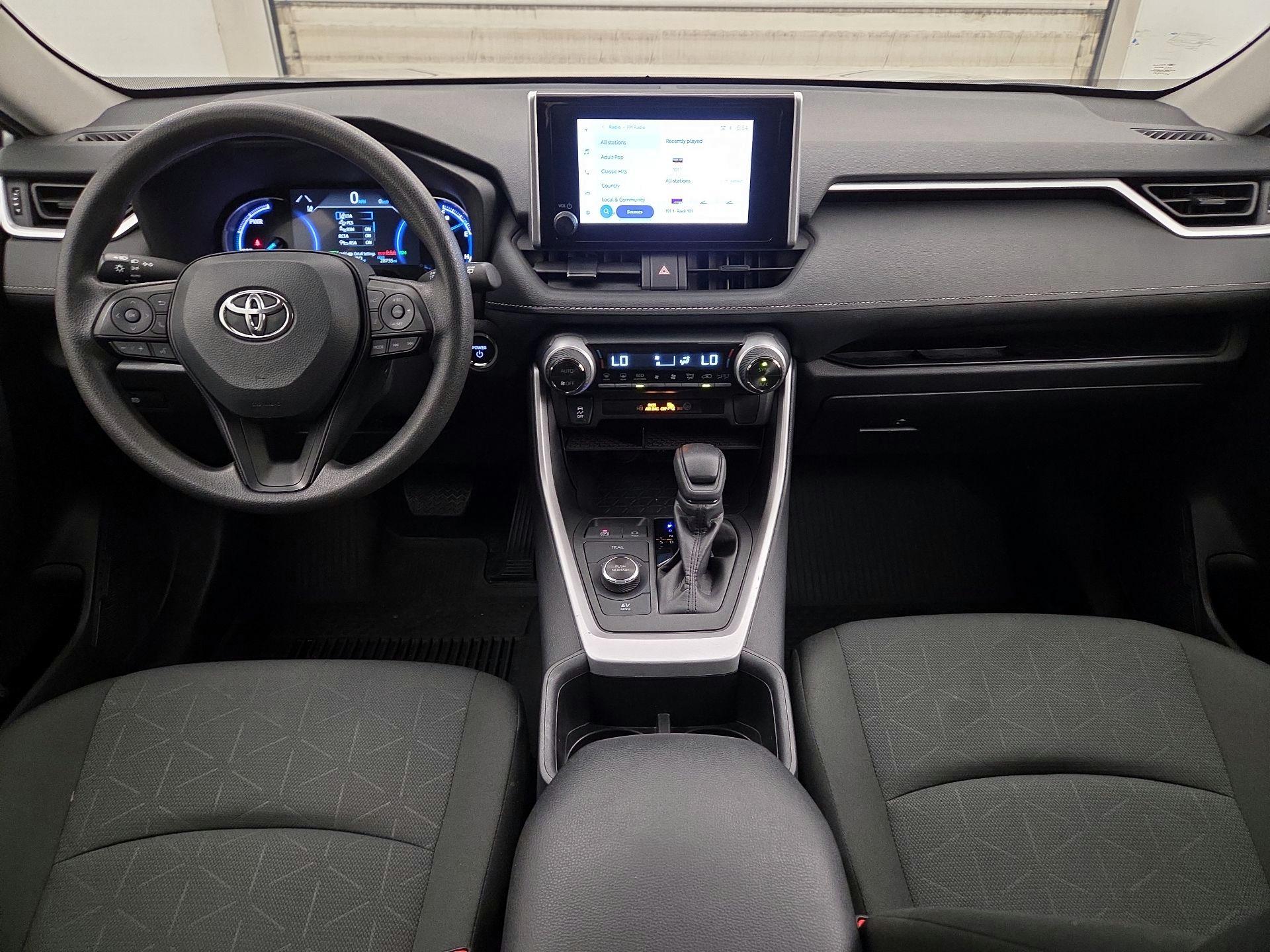 Thumbnail: 2025 Toyota RAV4 - 9
