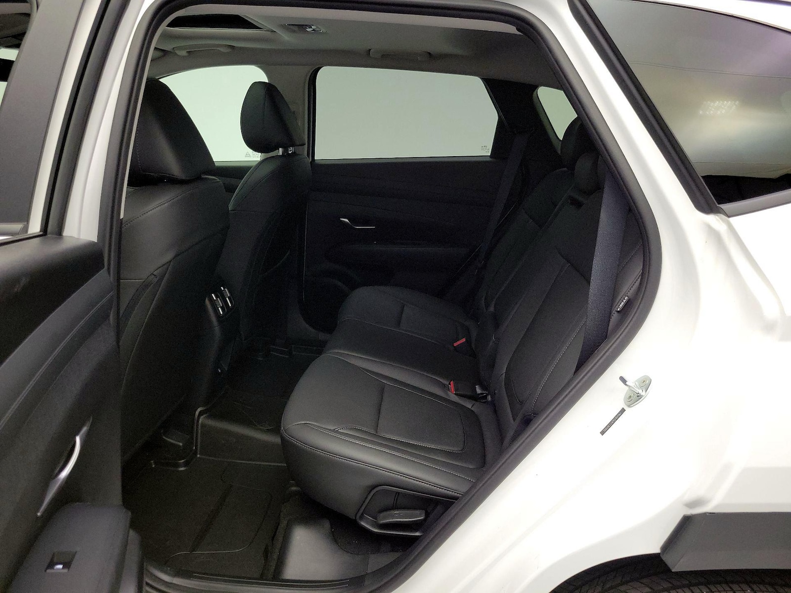 2025 Hyundai Tucson SEL Convenience - Photo 22