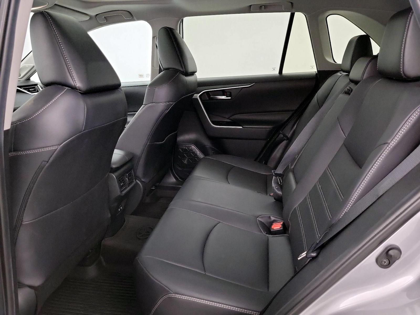 2020 Toyota RAV4 XLE Premium - Photo 21