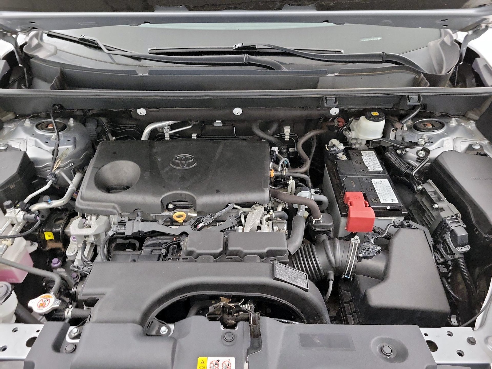 2020 Toyota RAV4 XLE Premium - Photo 23