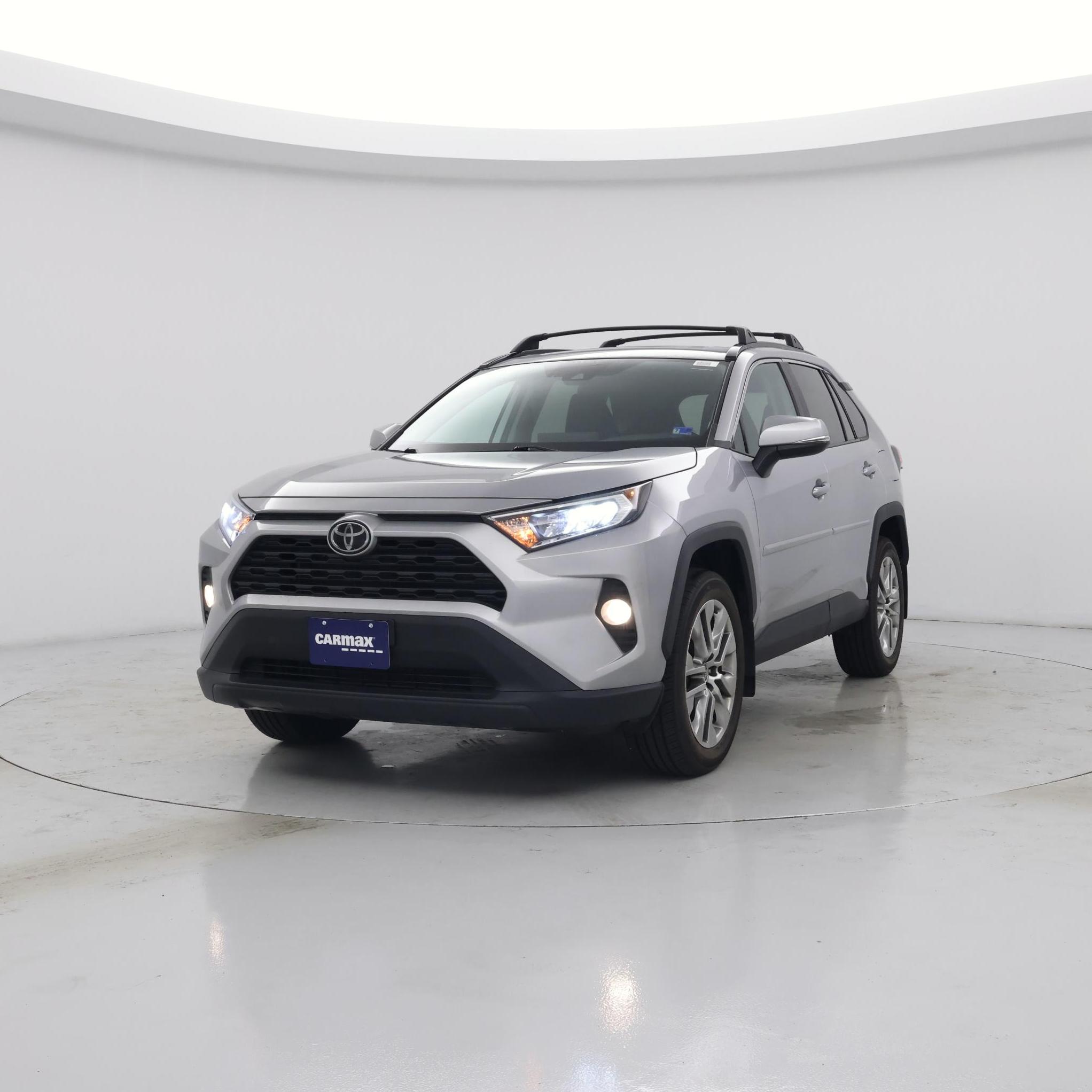 Thumbnail: 2020 Toyota RAV4 - 4
