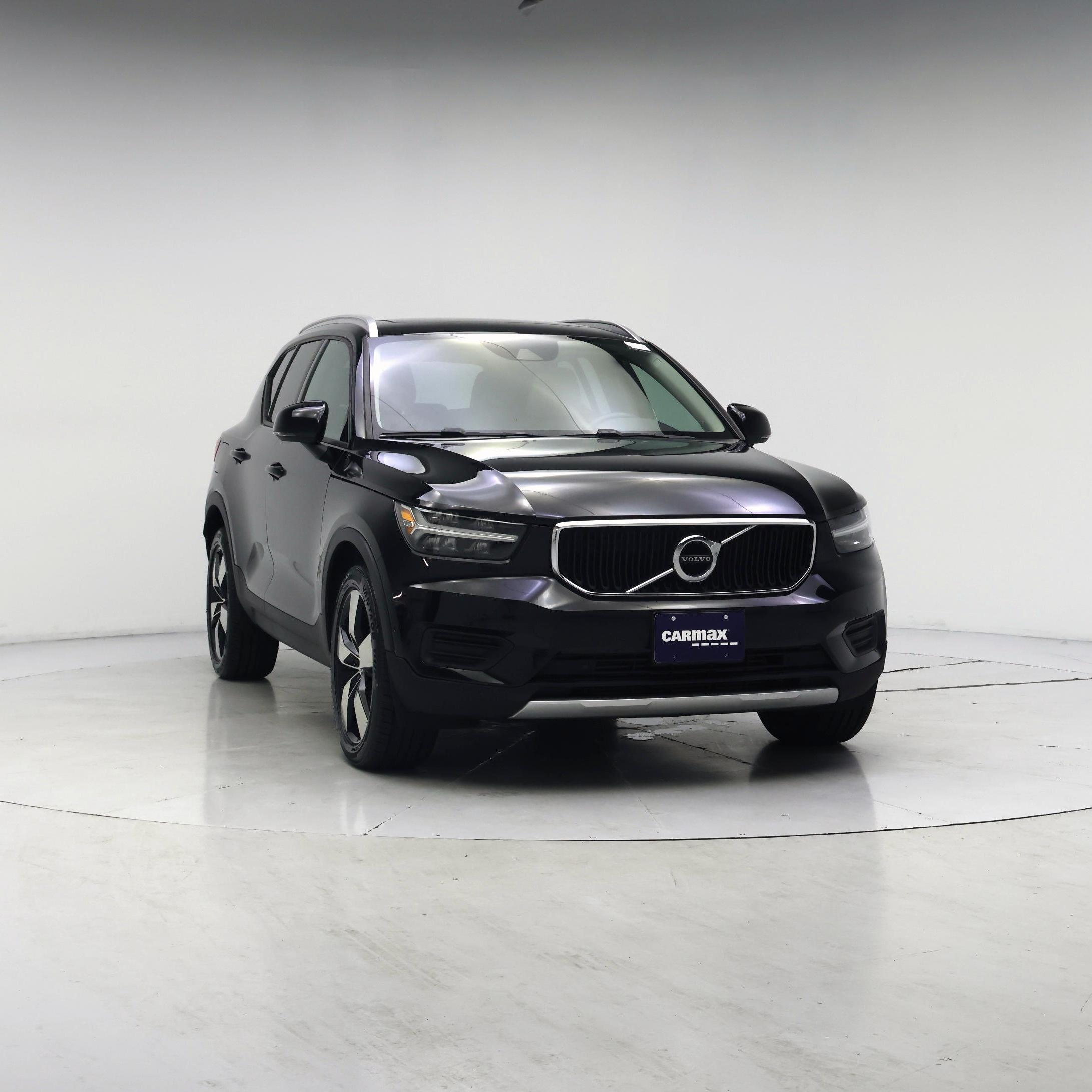 Thumbnail: 2019 Volvo XC40 - 5