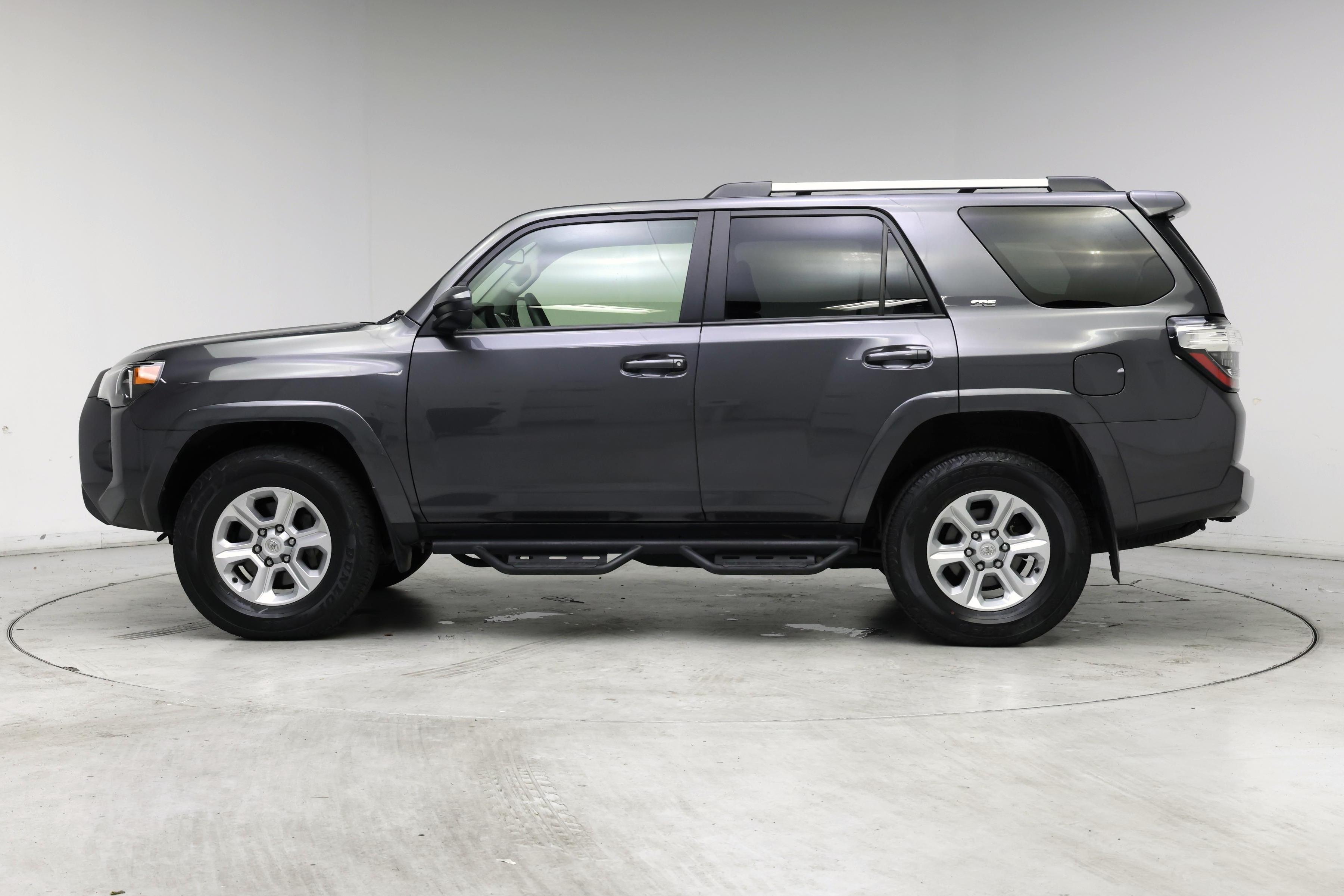 Thumbnail: 2022 Toyota 4Runner - 3