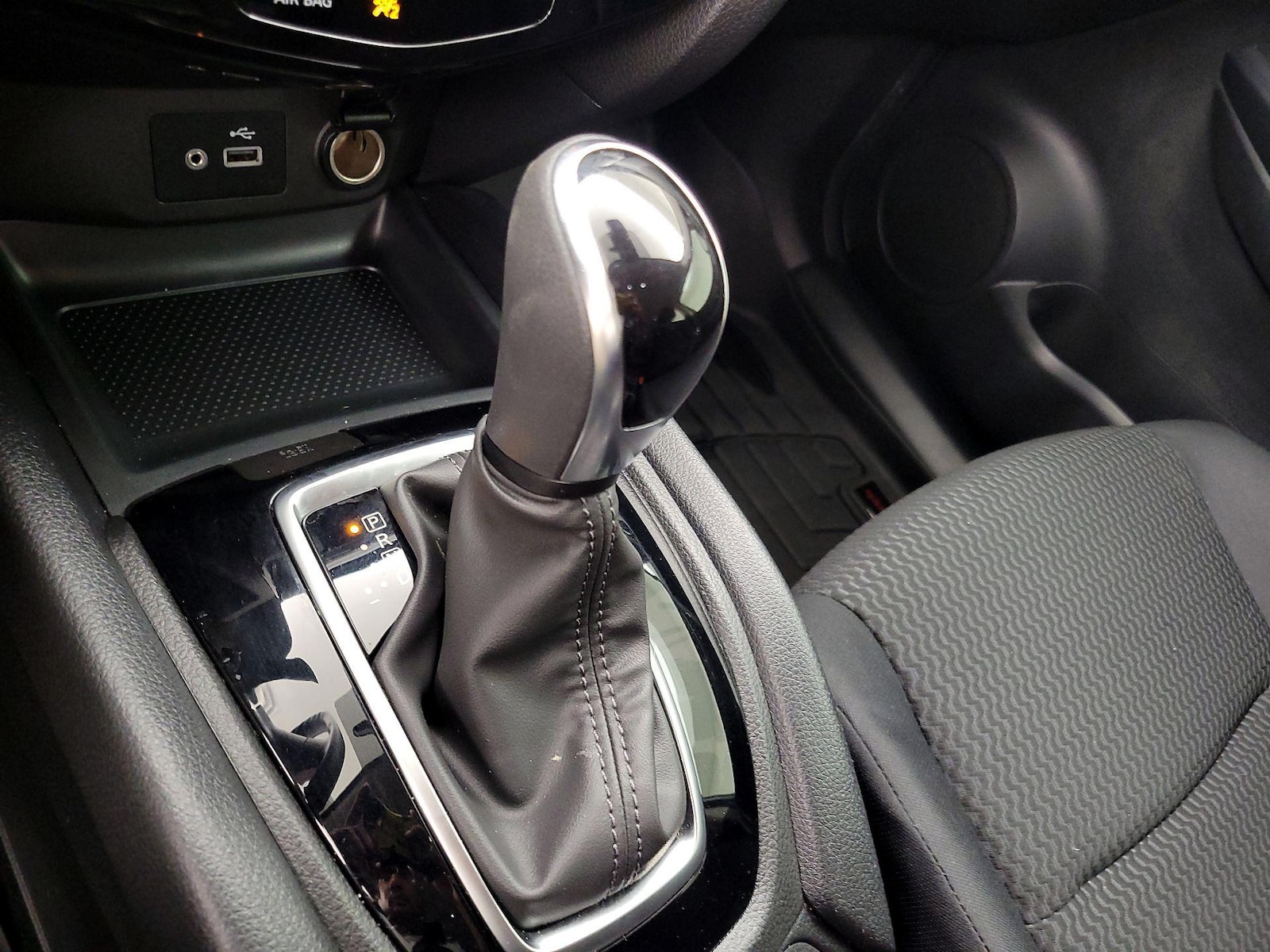 2021 Nissan Rogue Sport S - Photo 18