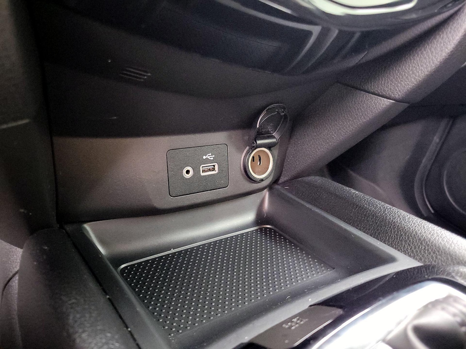 2021 Nissan Rogue Sport S - Photo 19