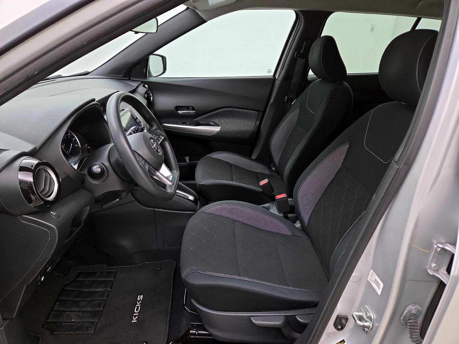 Thumbnail: 2019 Nissan Kicks - 11