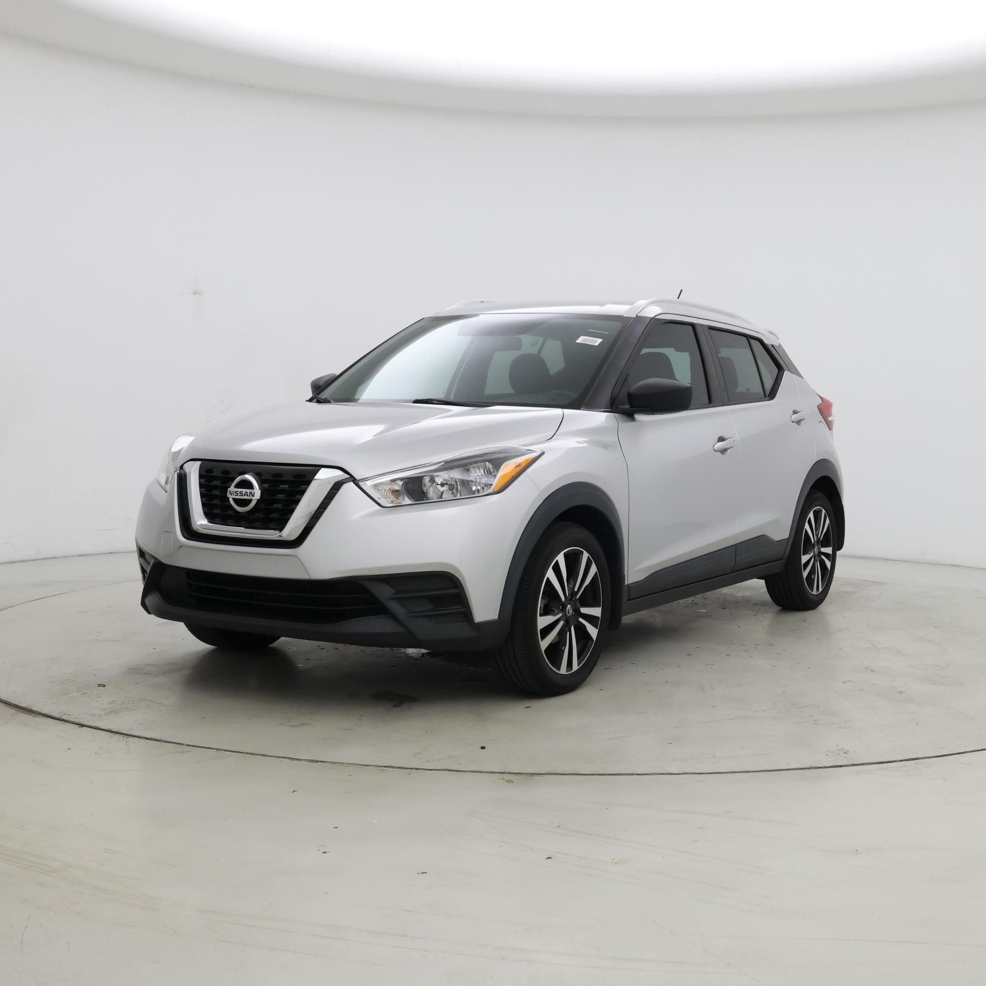 Thumbnail: 2019 Nissan Kicks - 4