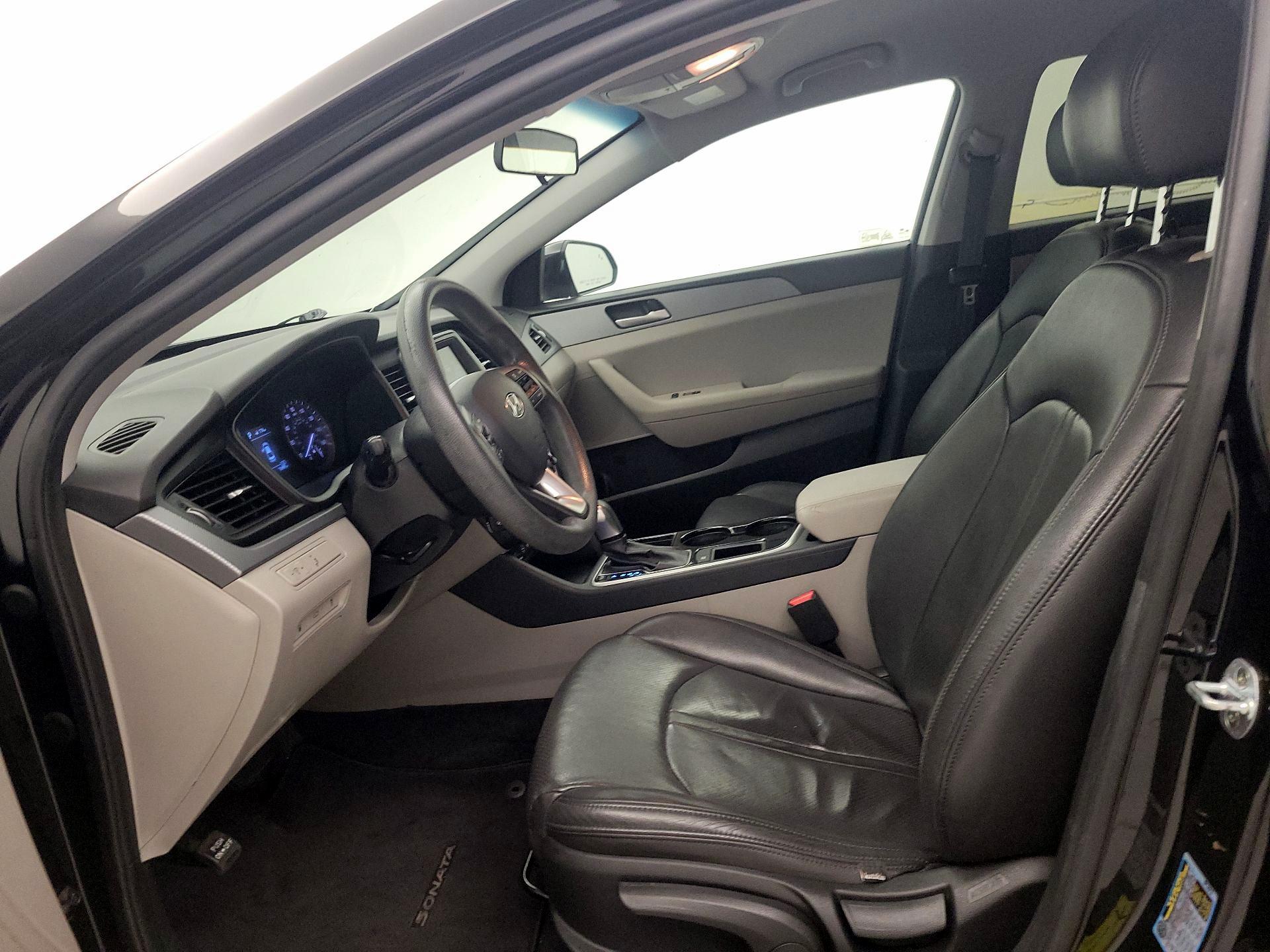 Thumbnail: 2018 Hyundai Sonata - 11