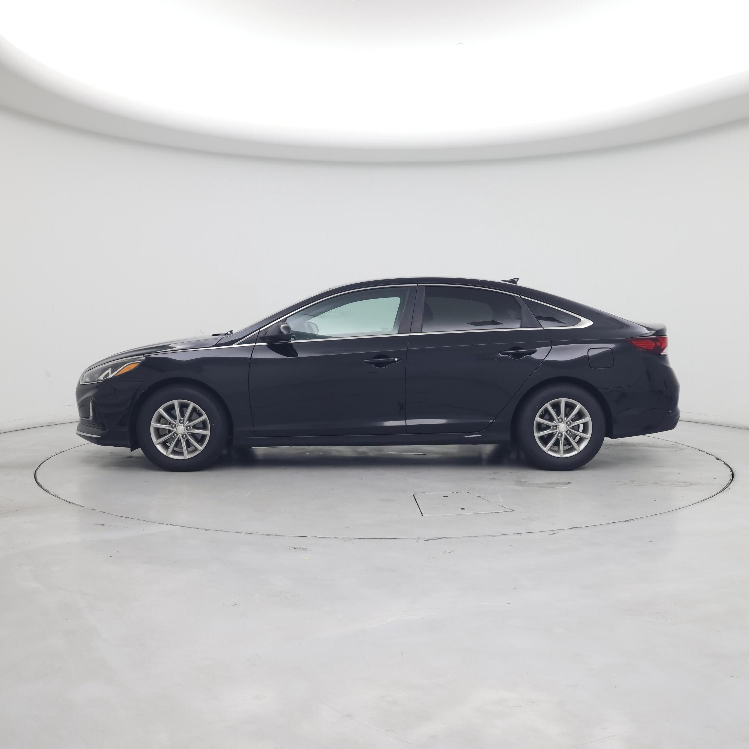 Thumbnail: 2018 Hyundai Sonata - 3