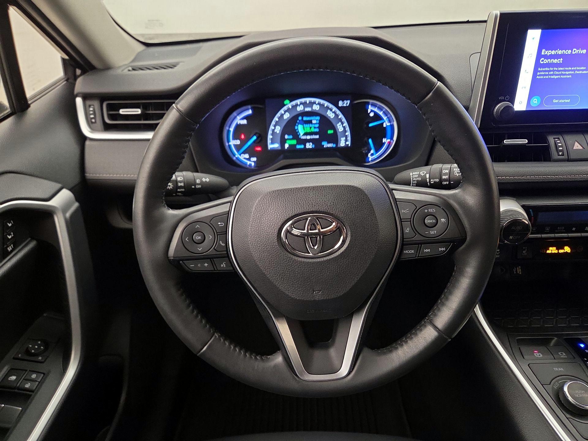 Thumbnail: 2024 Toyota RAV4 - 10