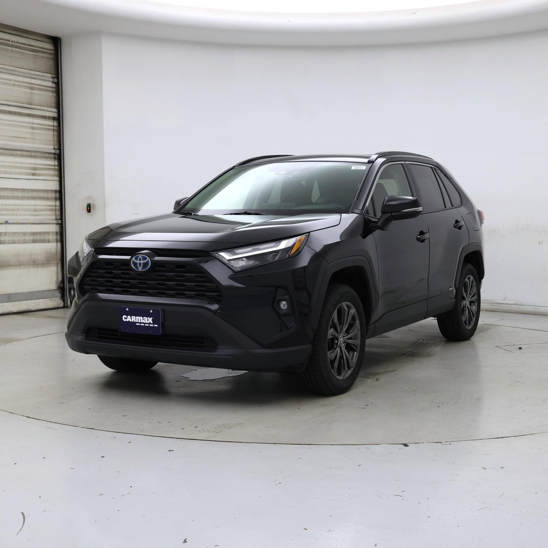 Thumbnail: 2024 Toyota RAV4 - 4