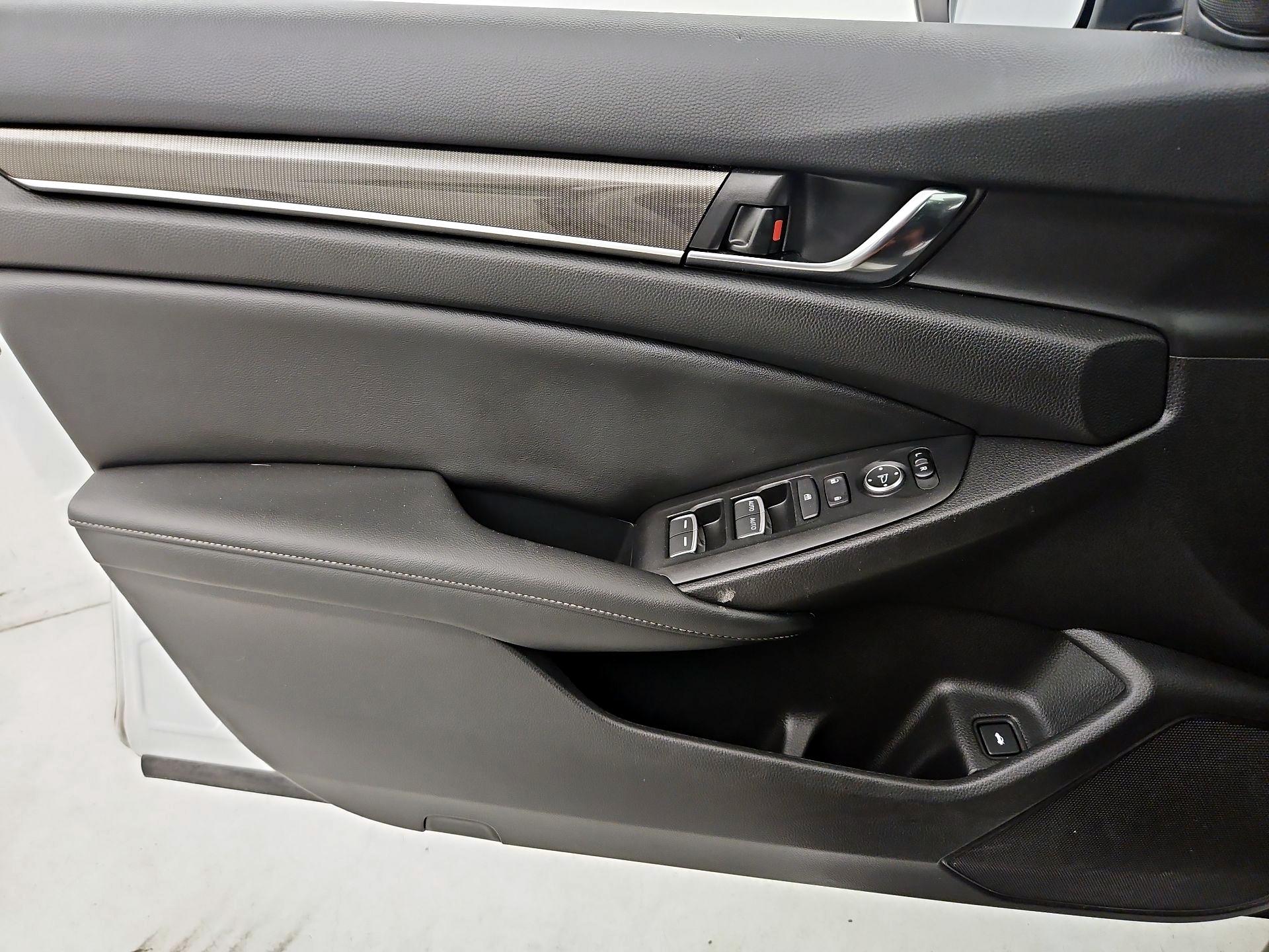 Thumbnail: 2021 Honda Accord - 12