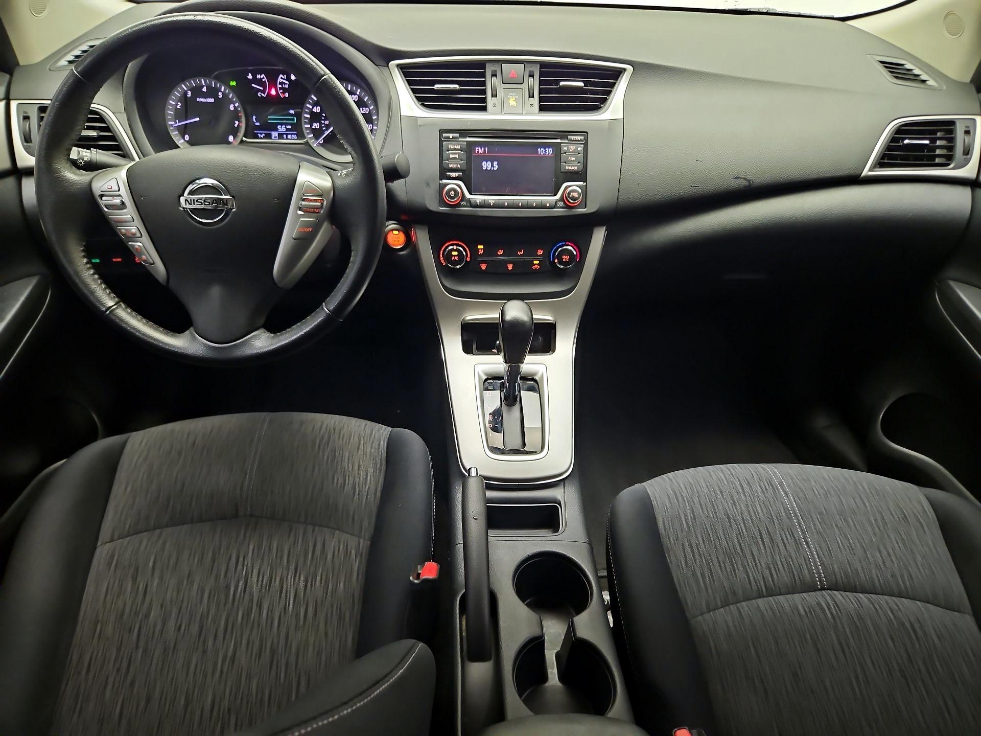 Thumbnail: 2015 Nissan Sentra - 9
