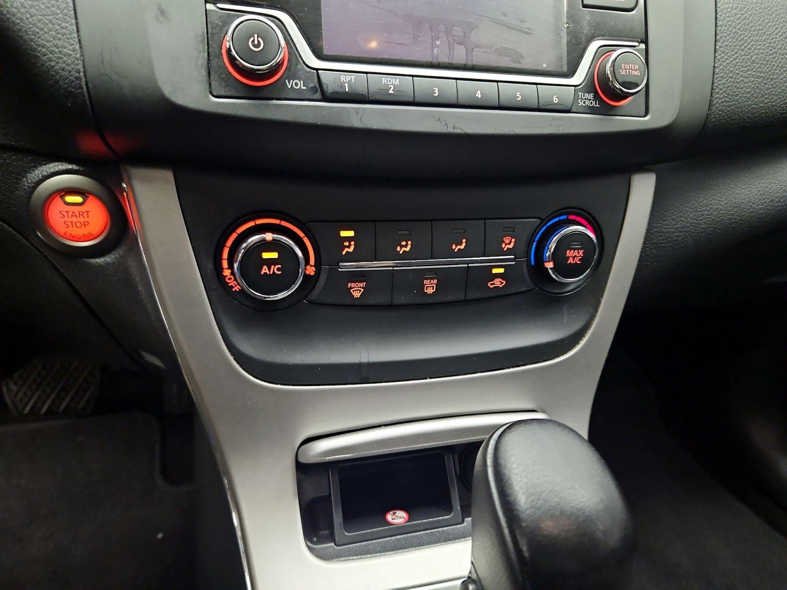 2015 Nissan Sentra SV - Photo 17