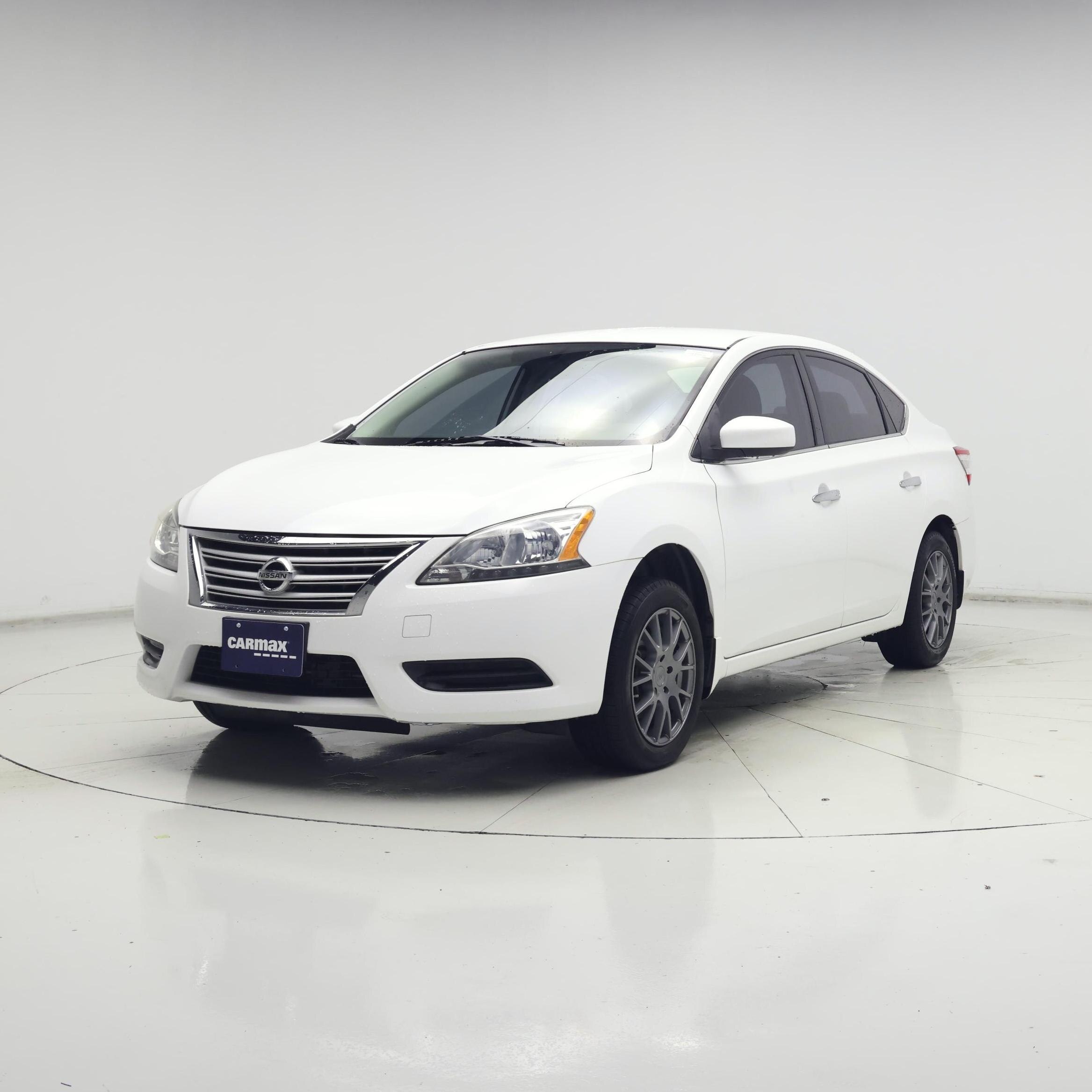 Thumbnail: 2015 Nissan Sentra - 4