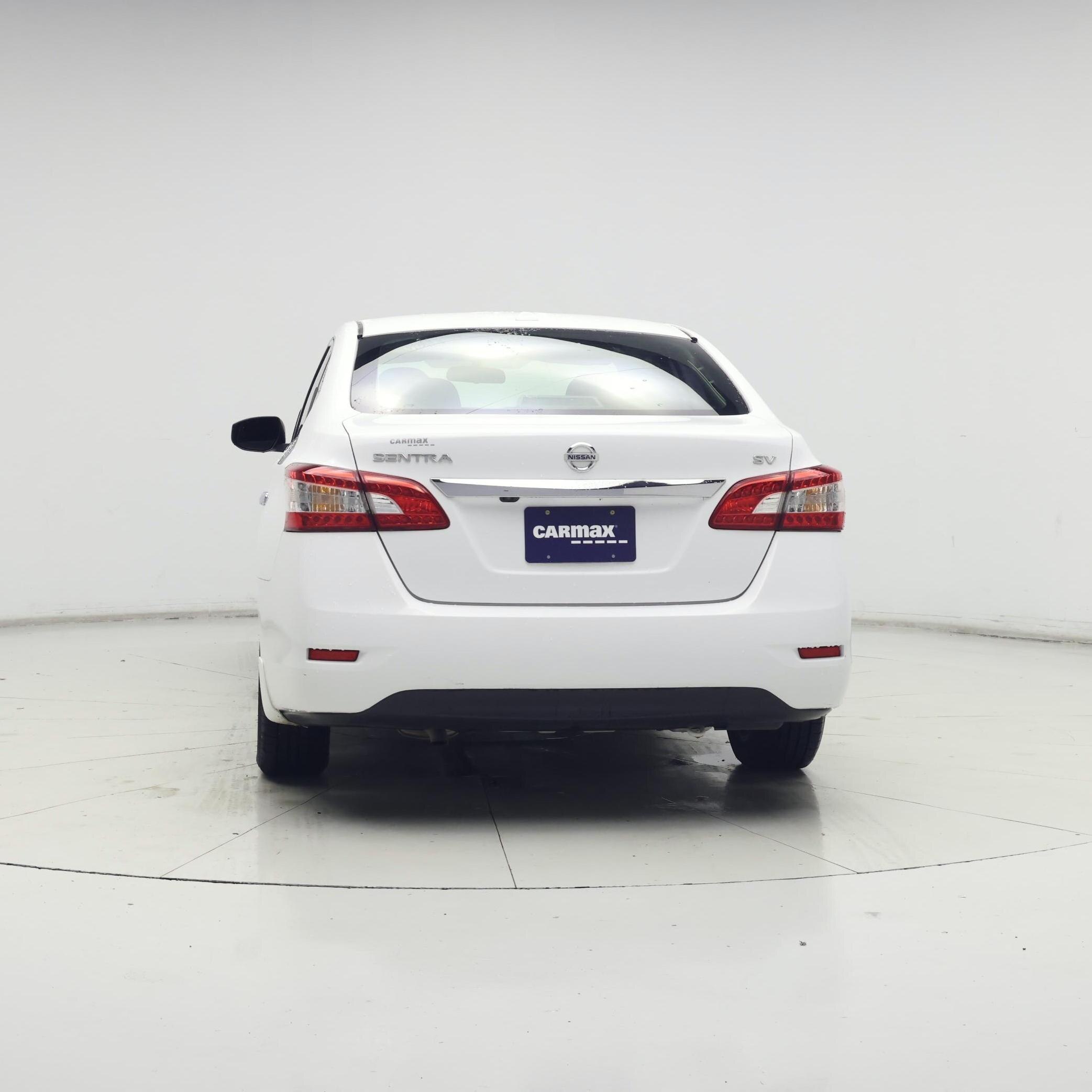 Thumbnail: 2015 Nissan Sentra - 6