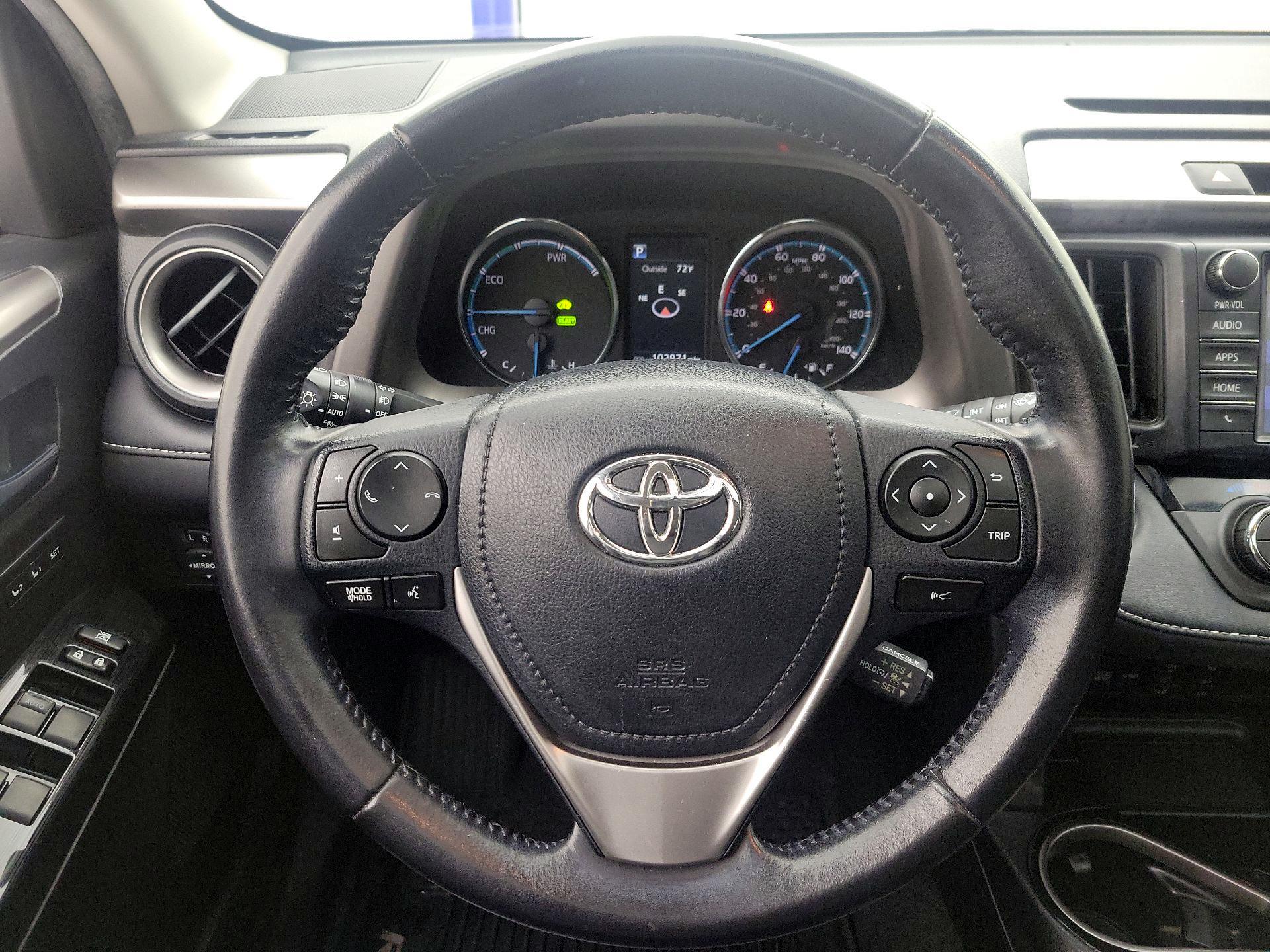Thumbnail: 2016 Toyota RAV4 - 10