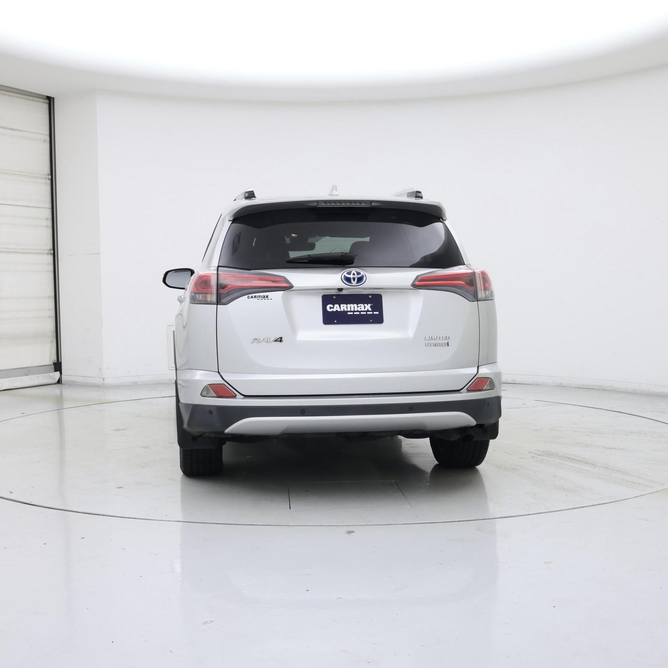 Thumbnail: 2016 Toyota RAV4 - 6