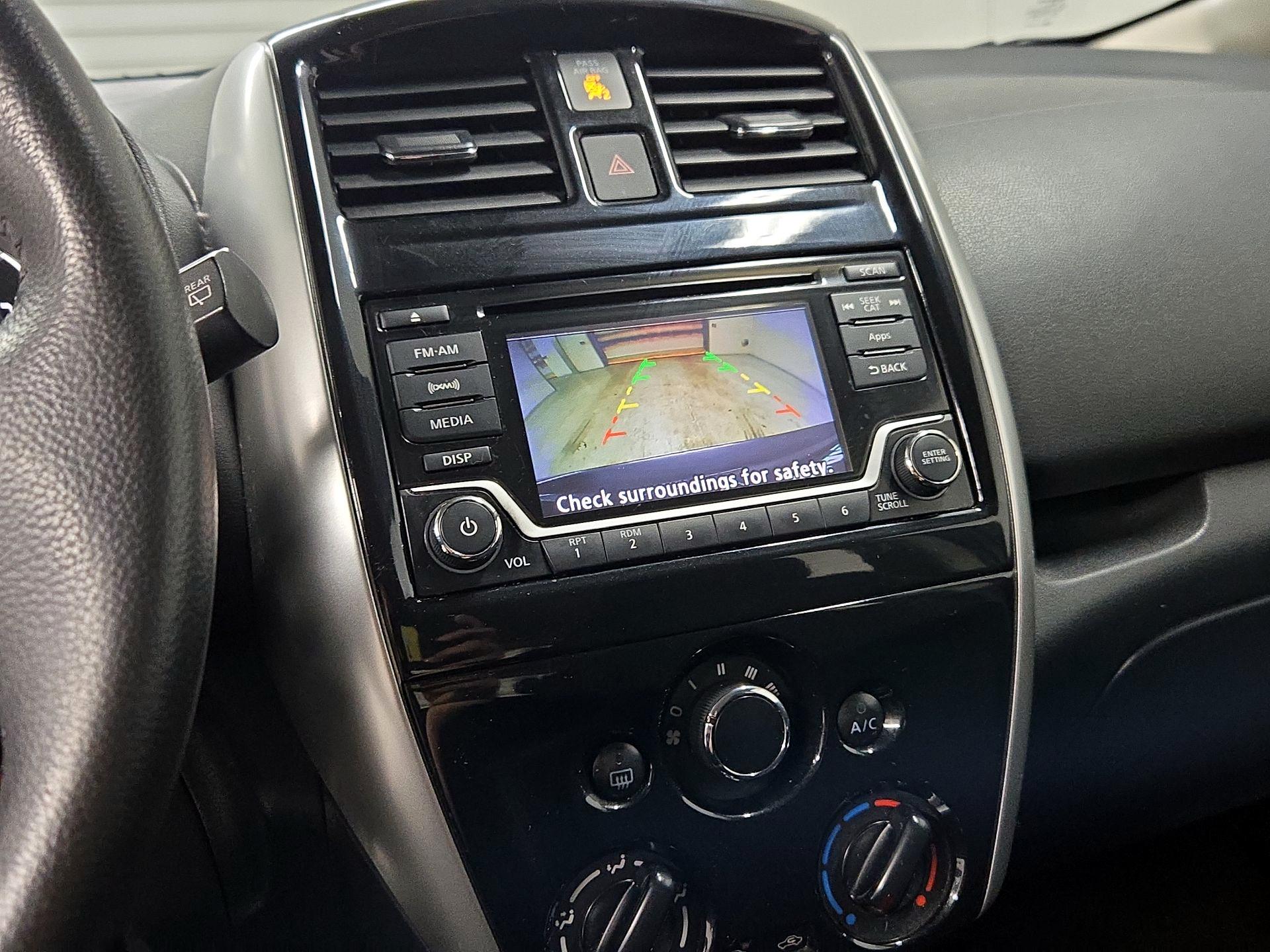 Thumbnail: 2016 Nissan Versa Note - 14