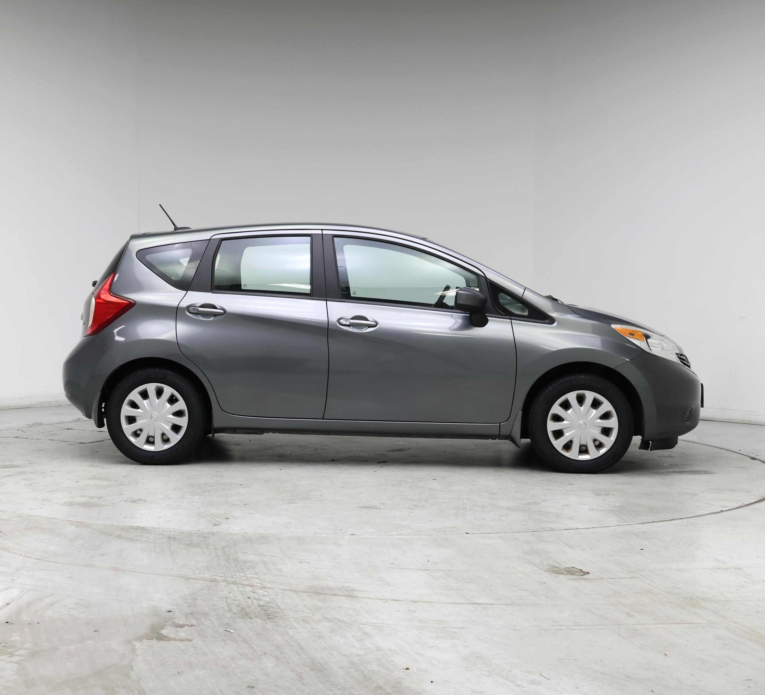 Thumbnail: 2016 Nissan Versa Note - 7