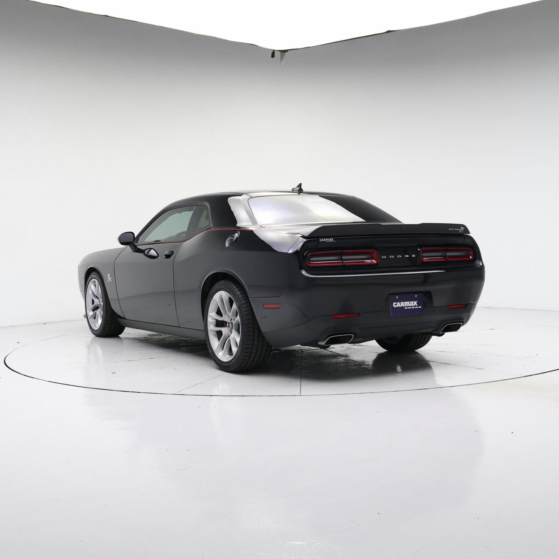 Thumbnail: 2020 Dodge Challenger - 2