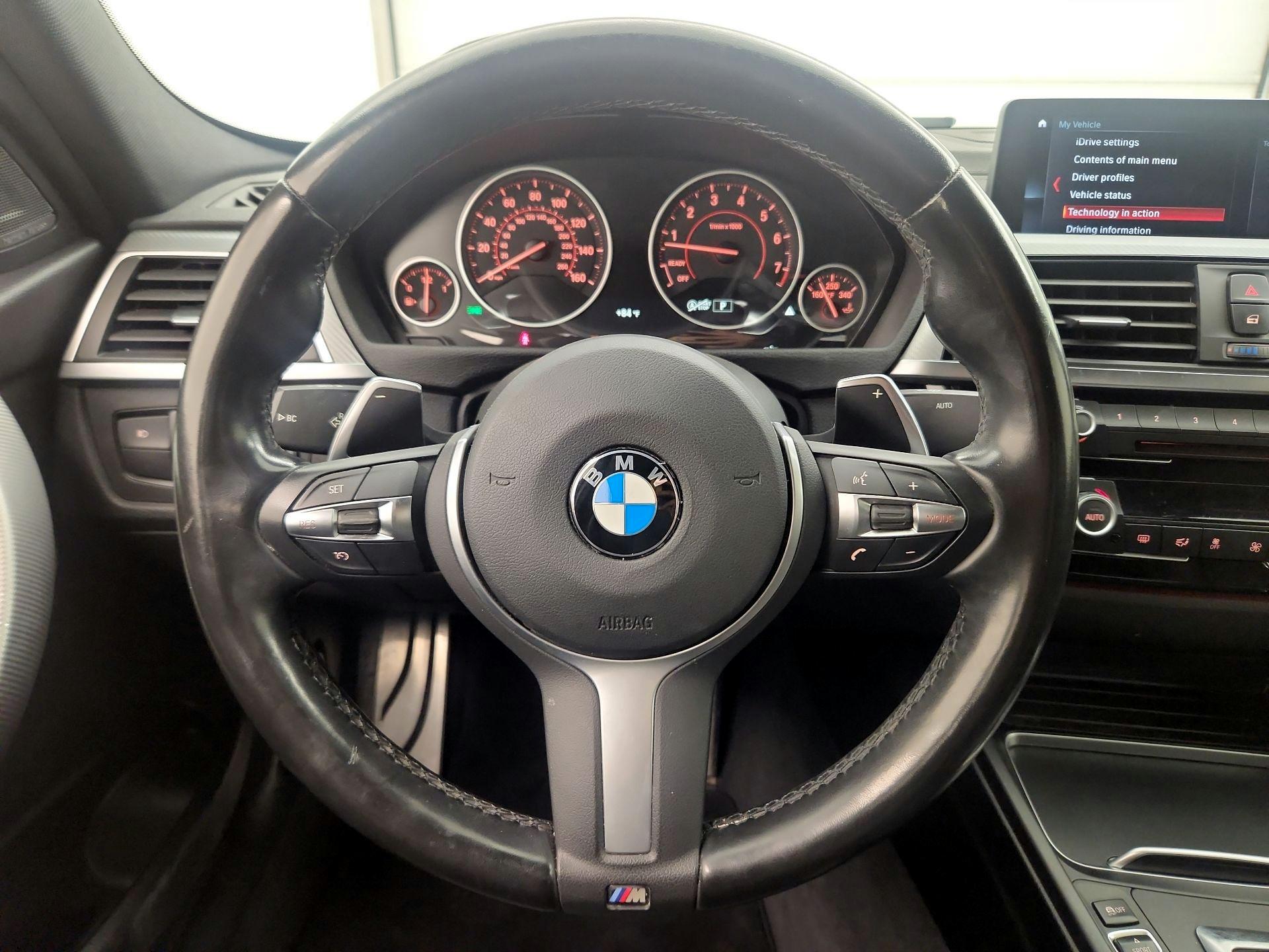 Thumbnail: 2018 BMW 3 Series - 10
