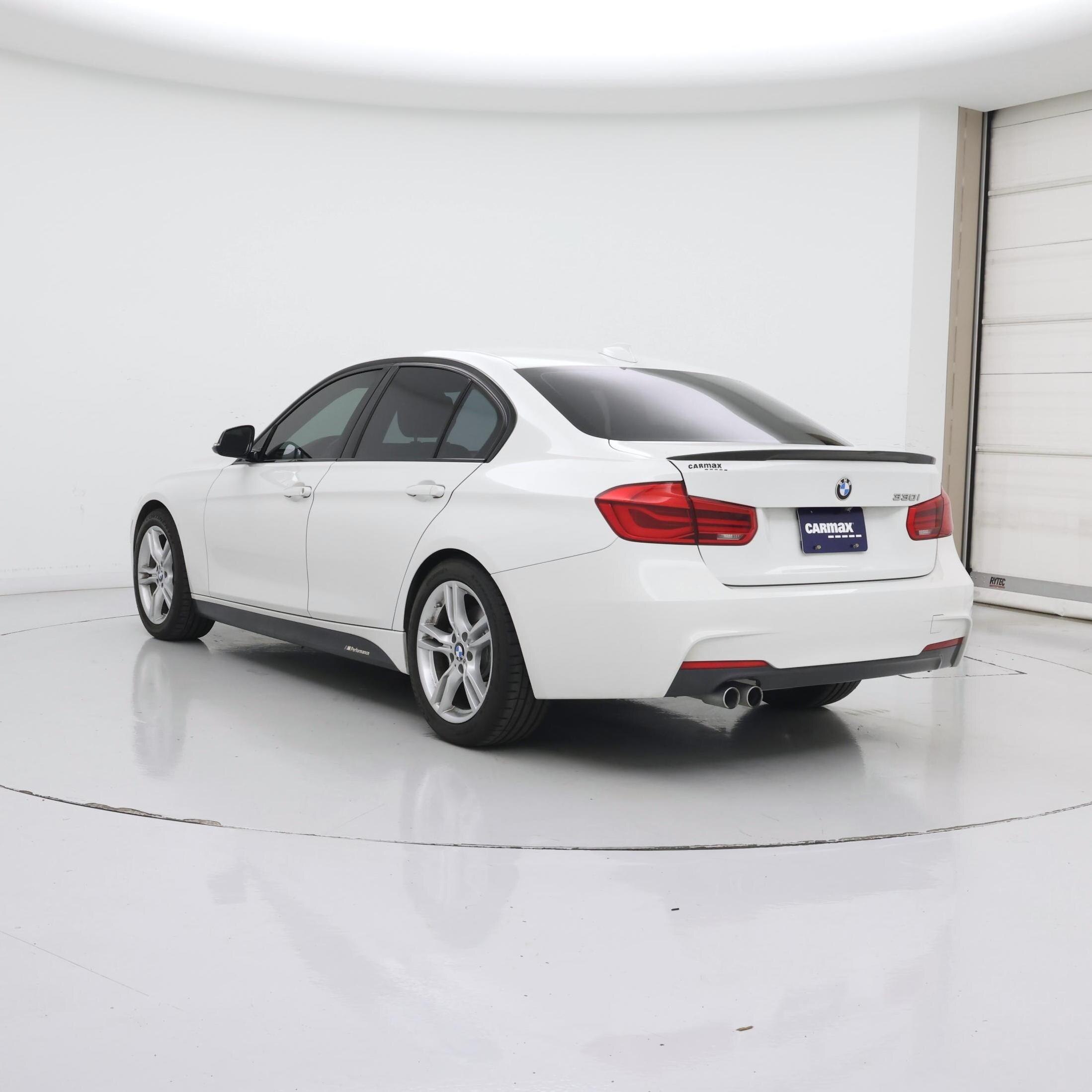 Thumbnail: 2018 BMW 3 Series - 2